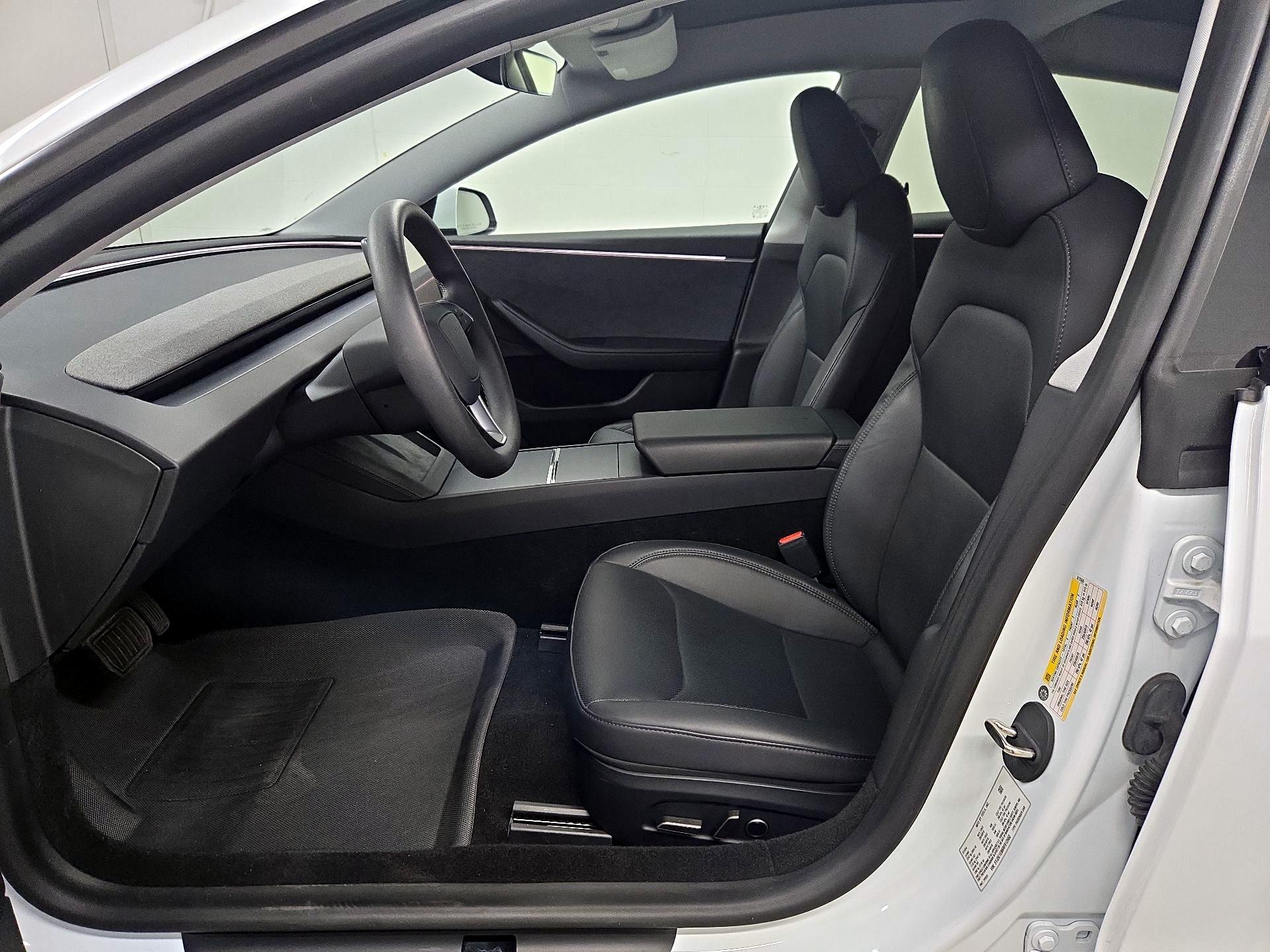 Thumbnail: 2024 Tesla Model 3 - 11