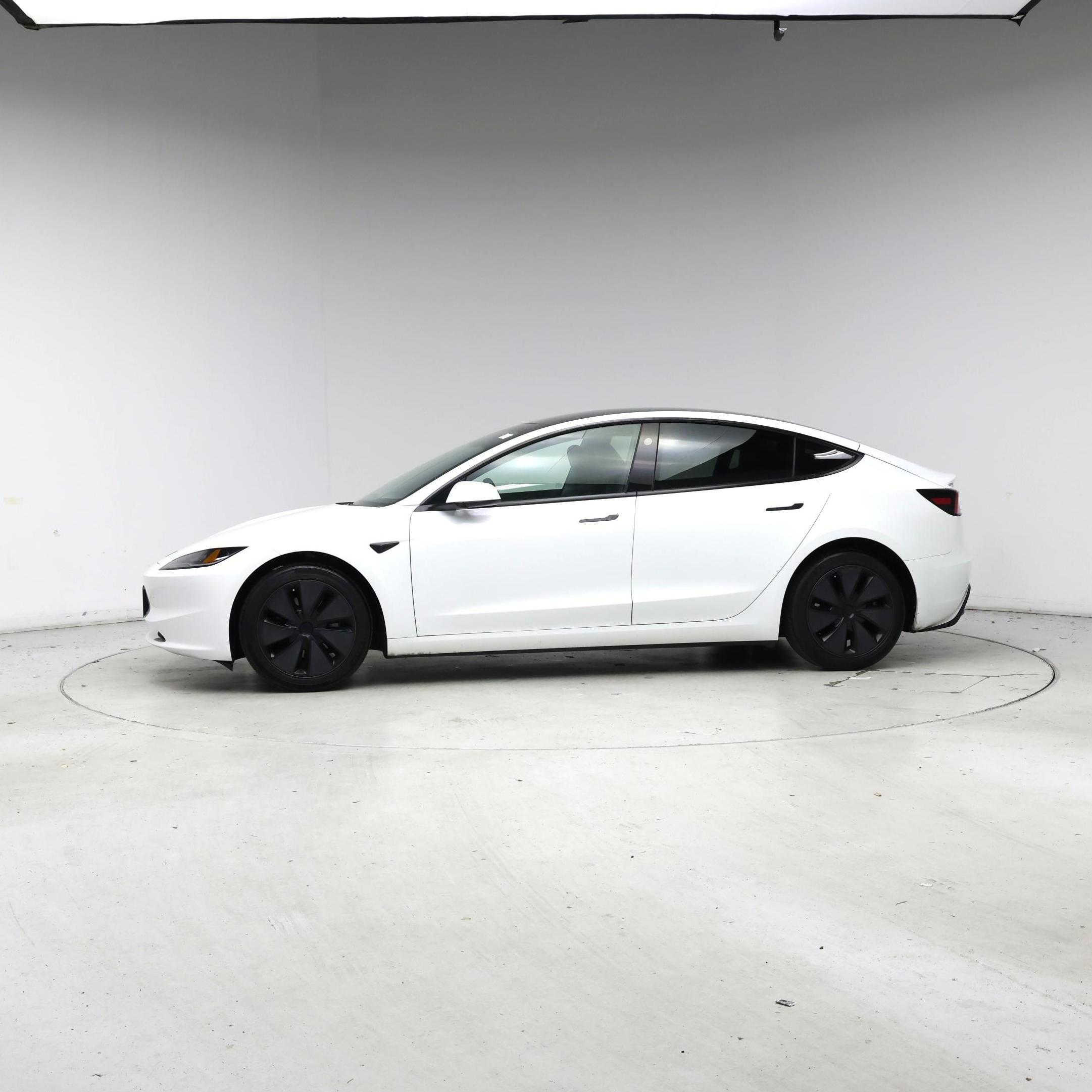 Thumbnail: 2024 Tesla Model 3 - 3