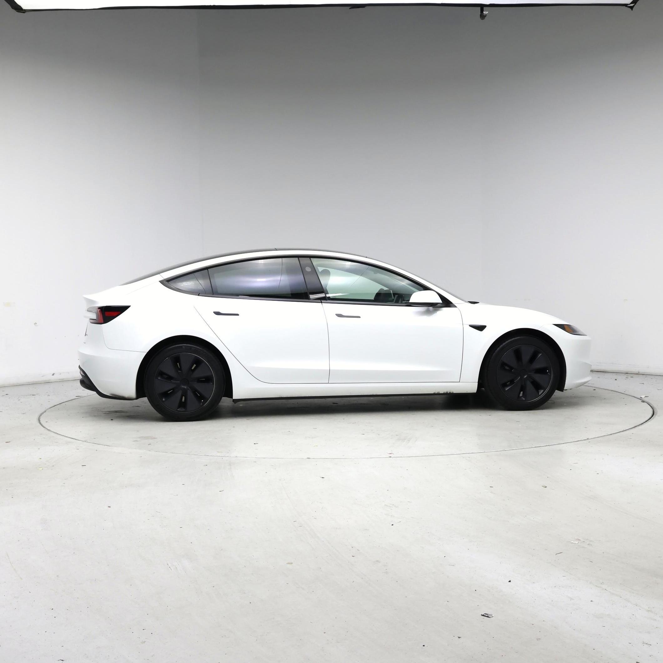 Thumbnail: 2024 Tesla Model 3 - 7