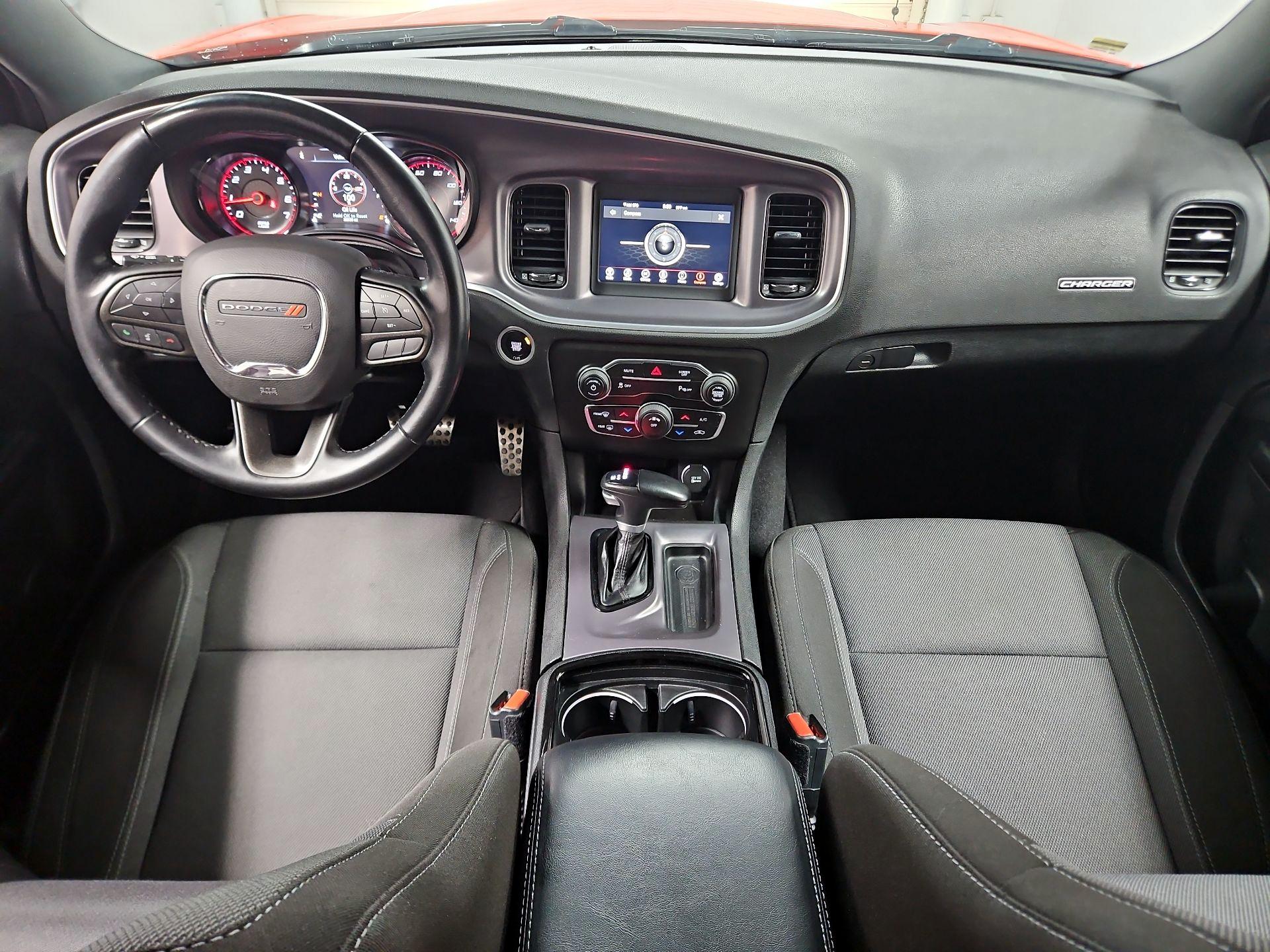 Thumbnail: 2022 Dodge Charger - 9