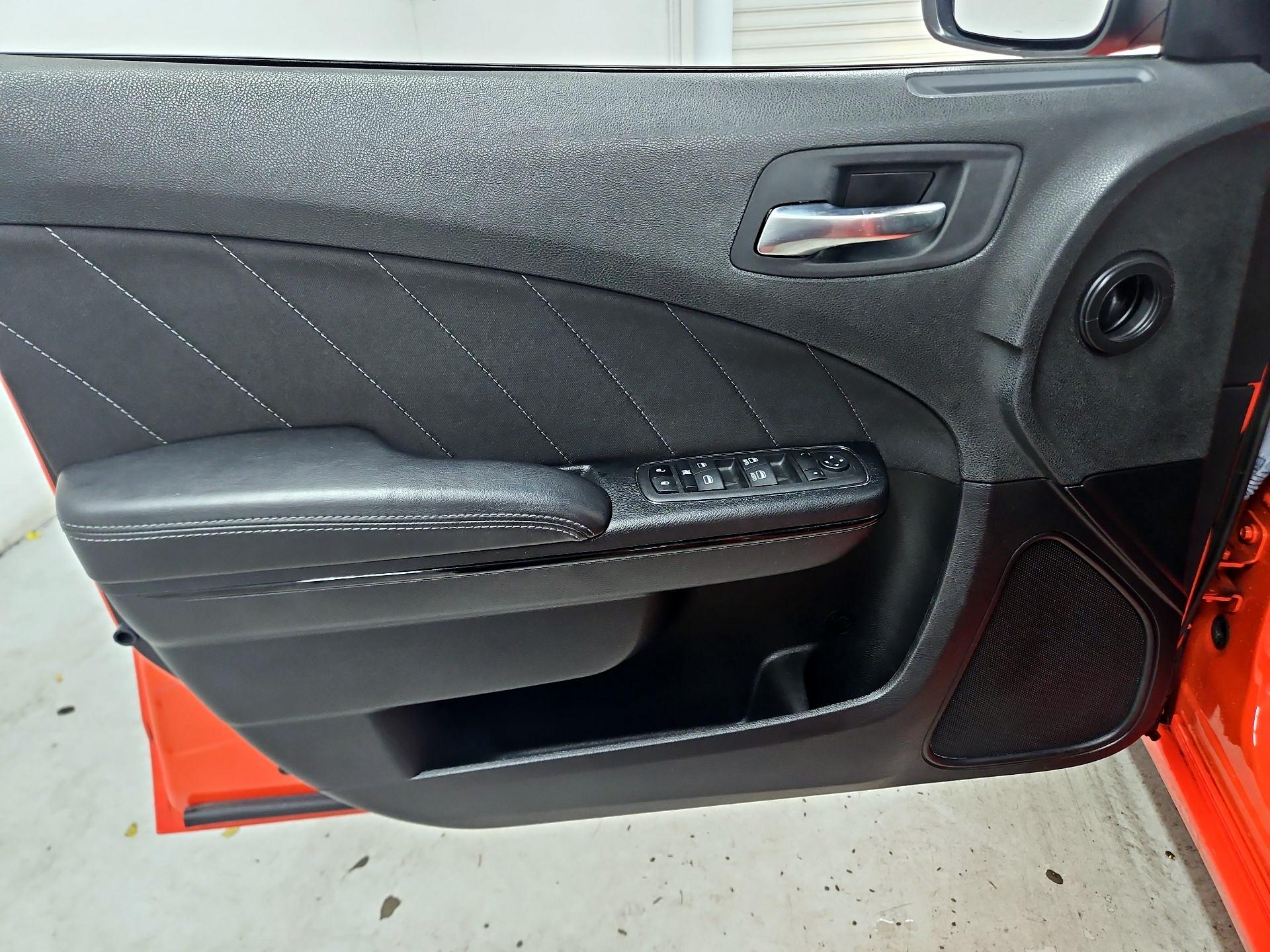 Thumbnail: 2022 Dodge Charger - 12