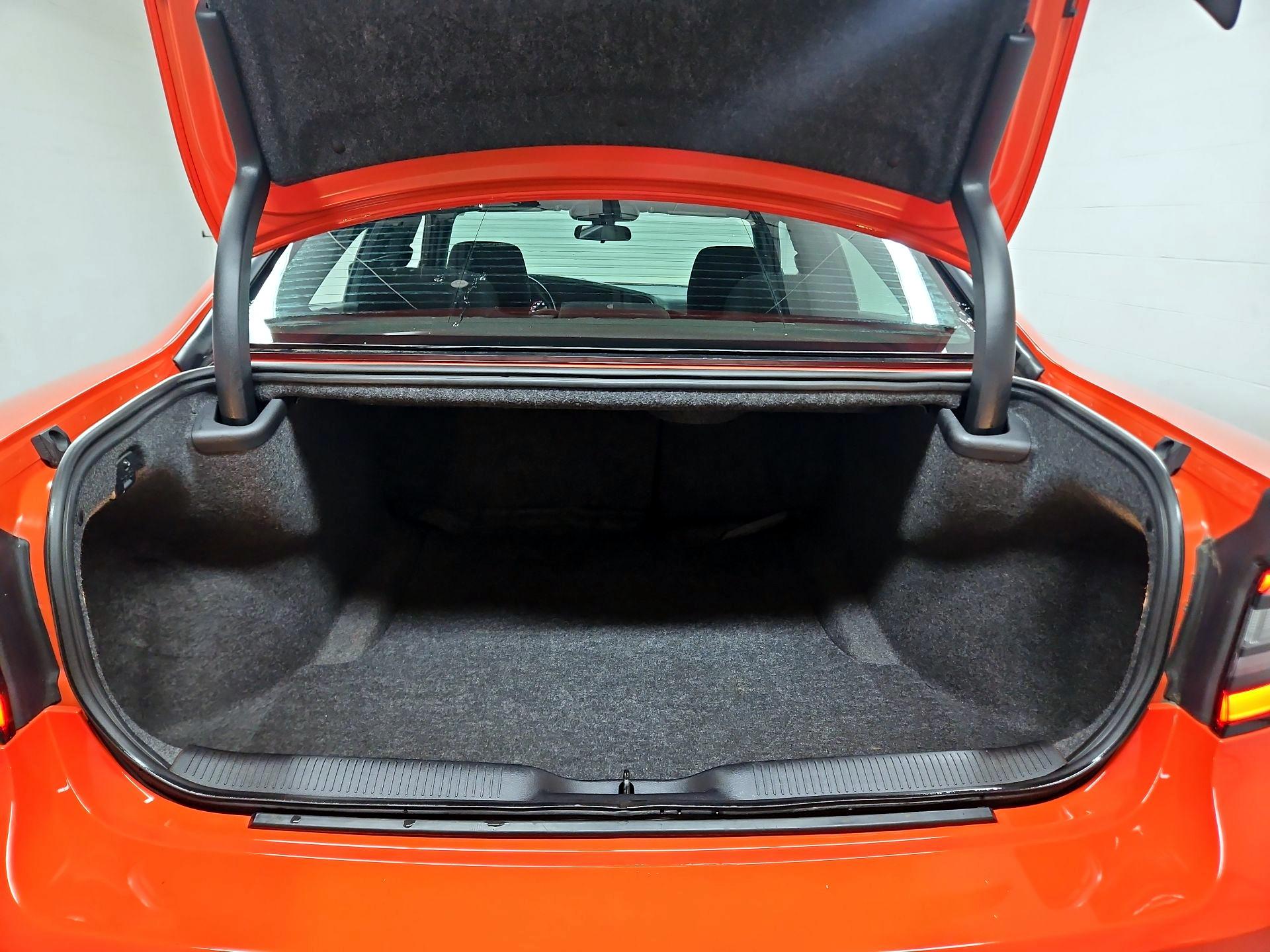 Thumbnail: 2022 Dodge Charger - 20