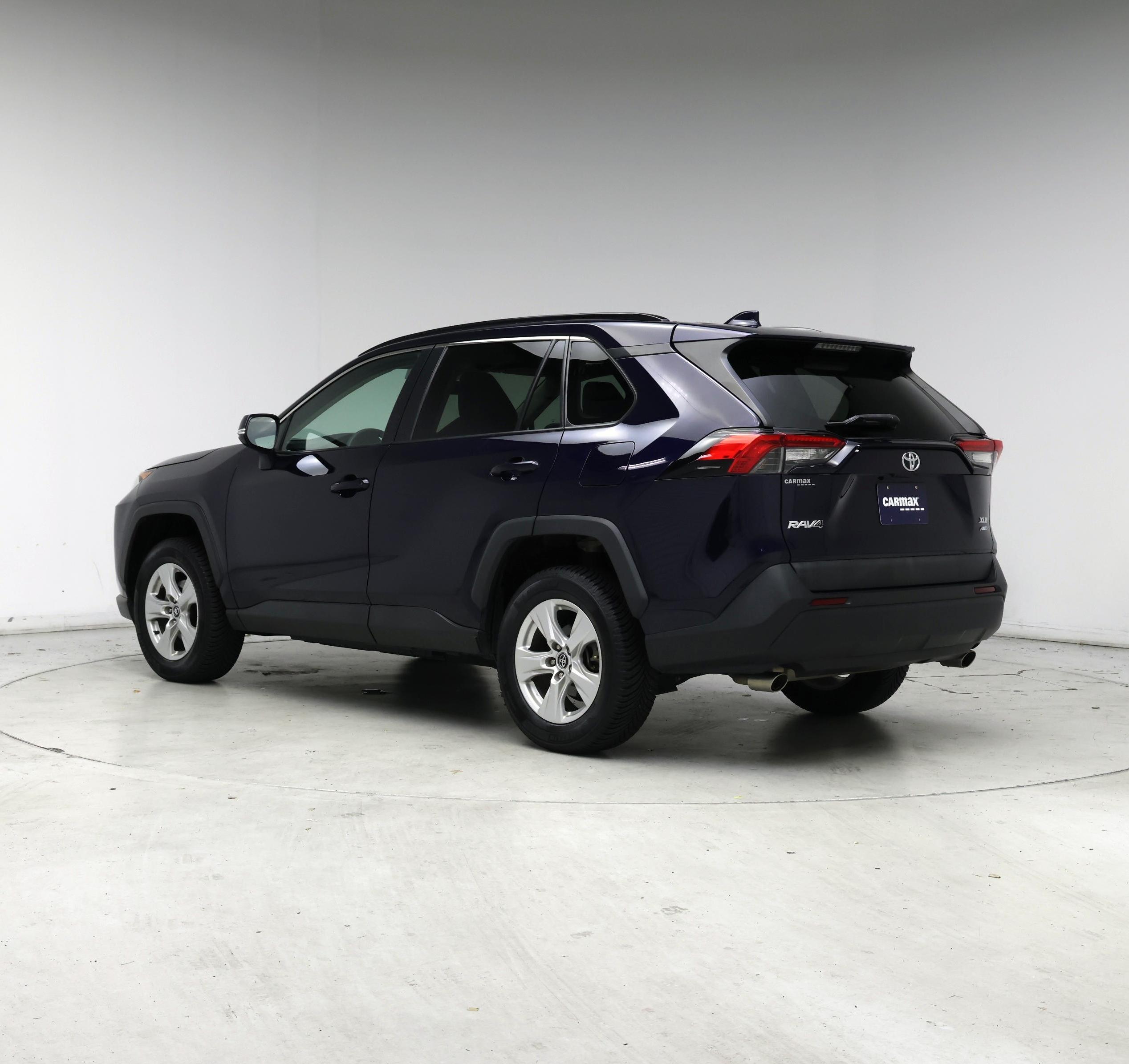 Thumbnail: 2020 Toyota RAV4 - 2