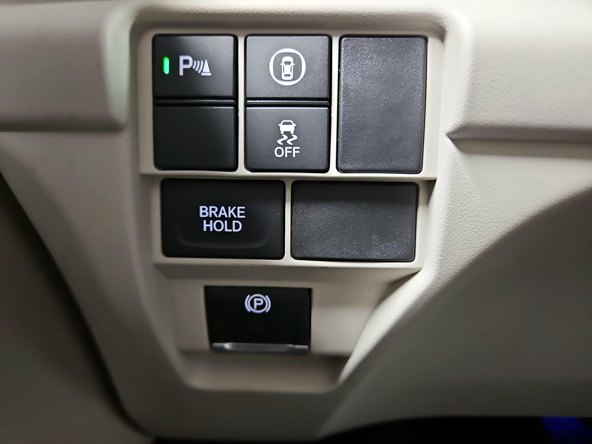 Thumbnail: 2025 Acura RDX - 13