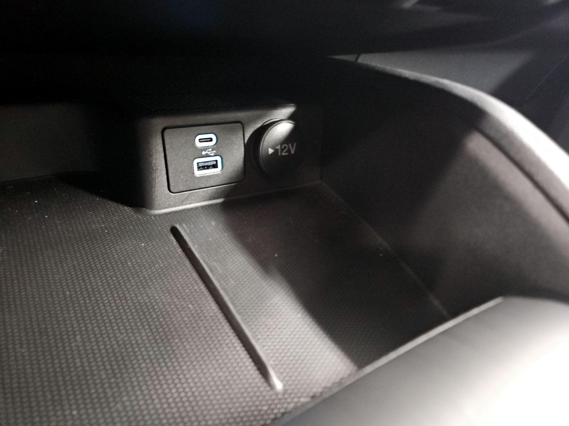 Thumbnail: 2022 Ford Escape - 19