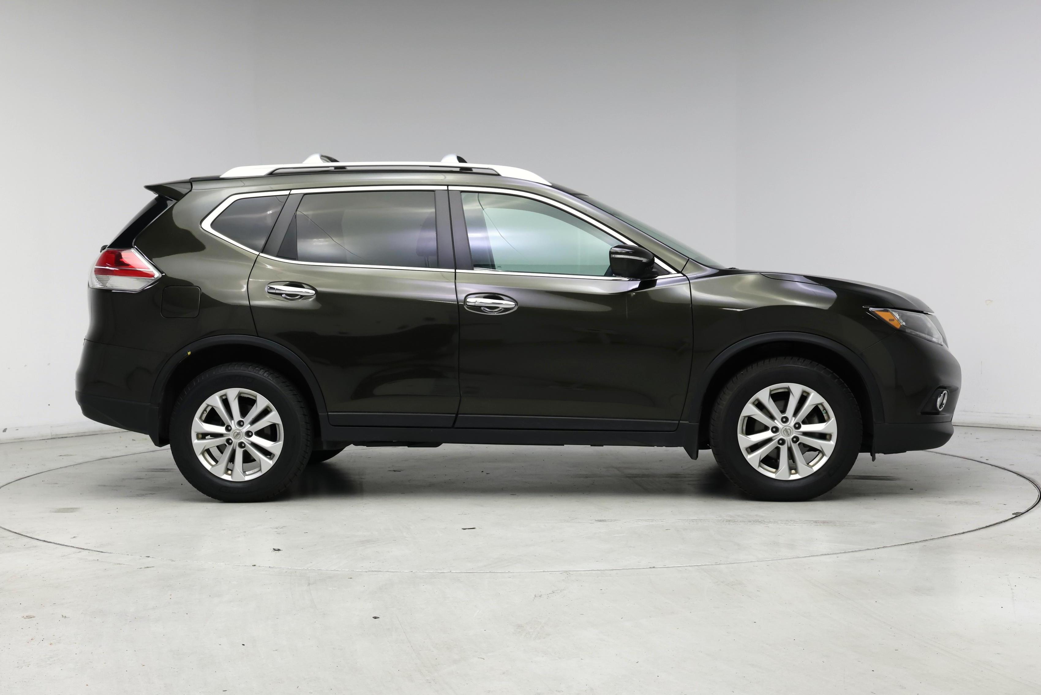 Thumbnail: 2015 Nissan Rogue - 7