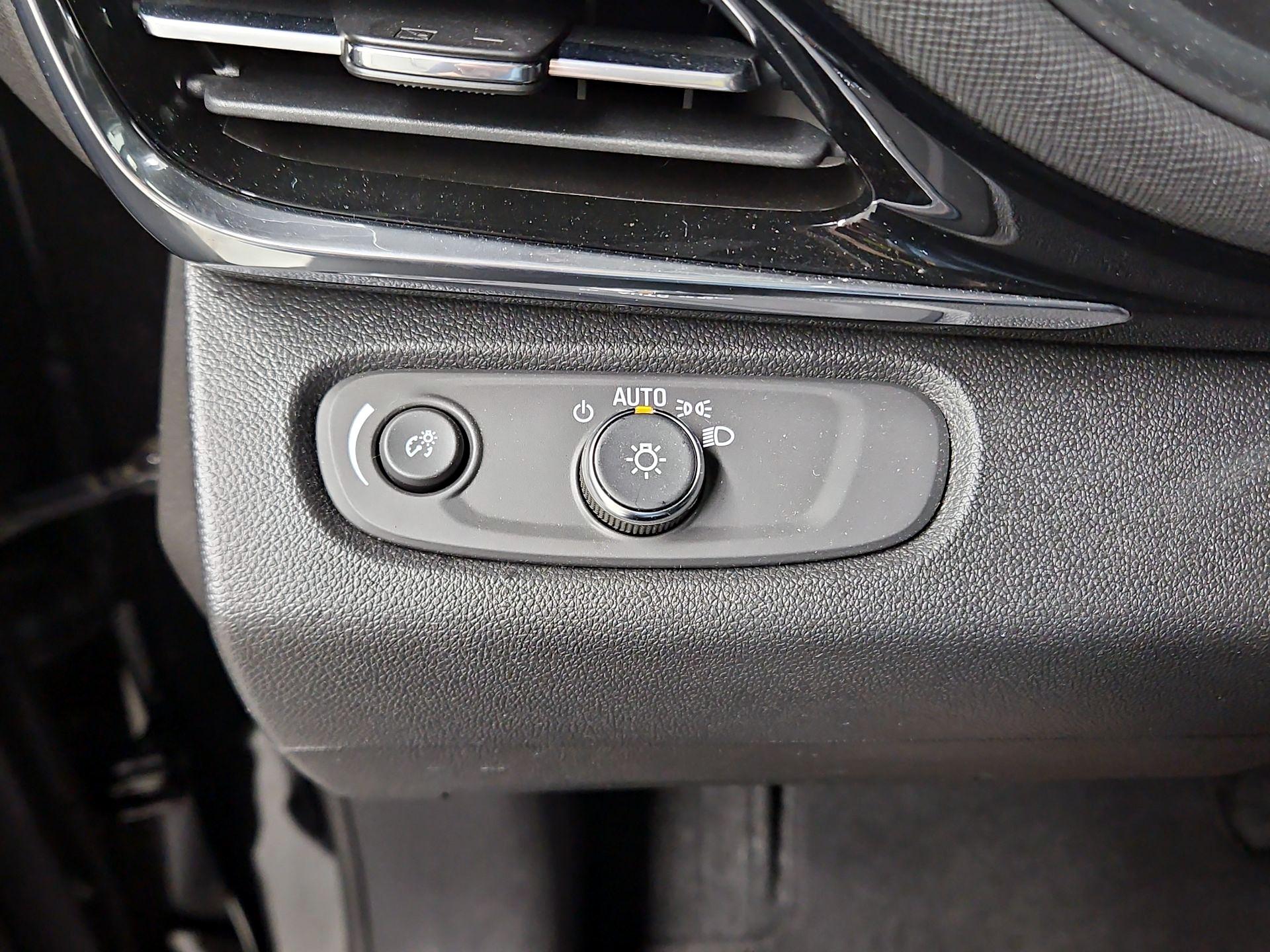 Thumbnail: 2025 Buick Envista - 13