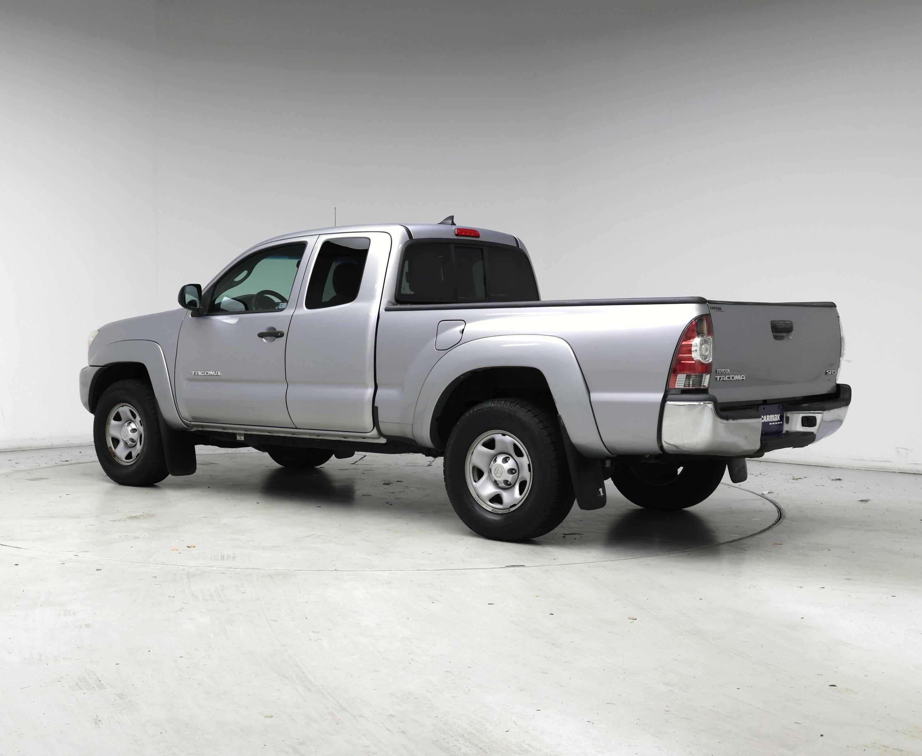 Thumbnail: 2014 Toyota Tacoma - 2