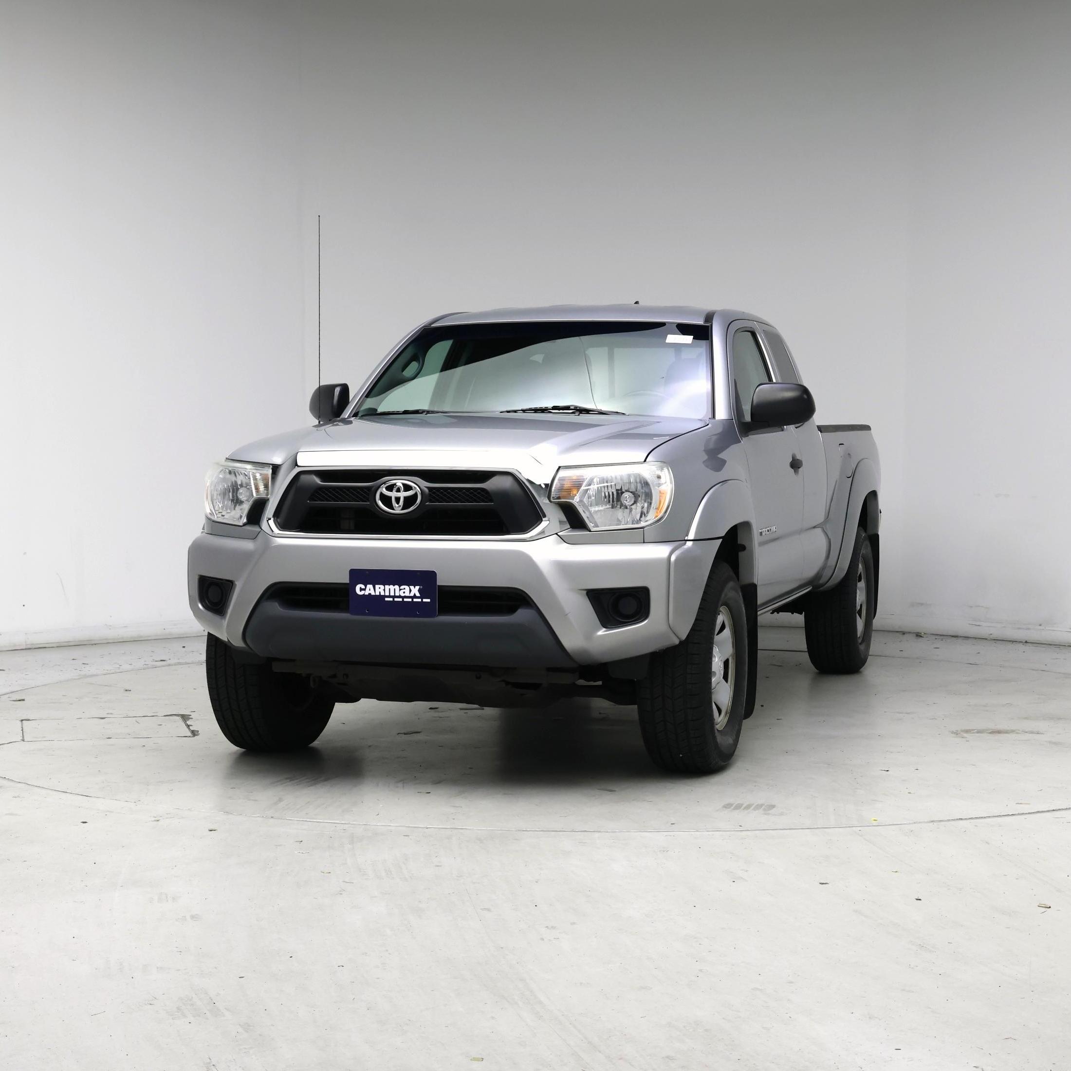 Thumbnail: 2014 Toyota Tacoma - 4