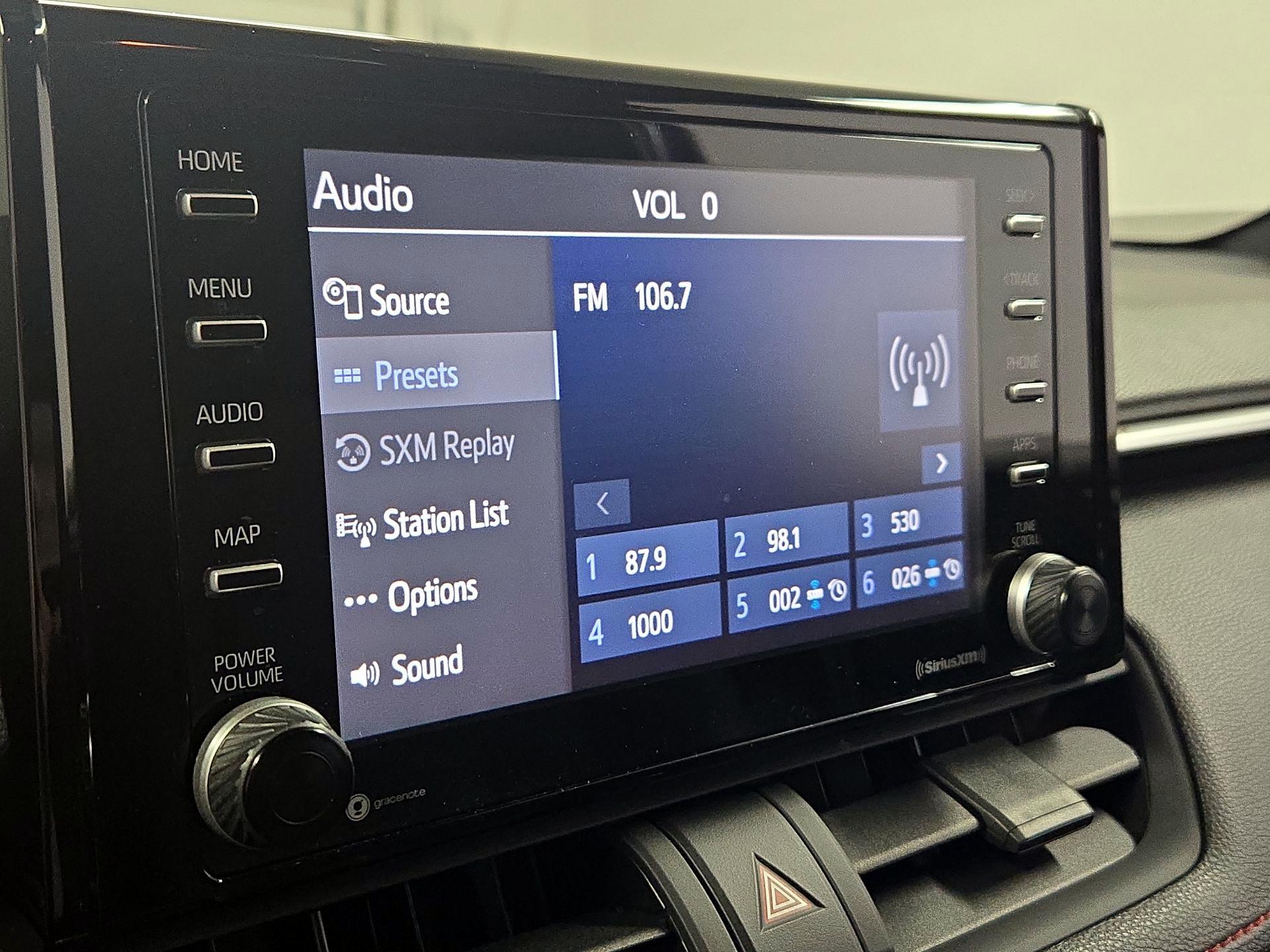 Thumbnail: 2021 Toyota RAV4 - 15