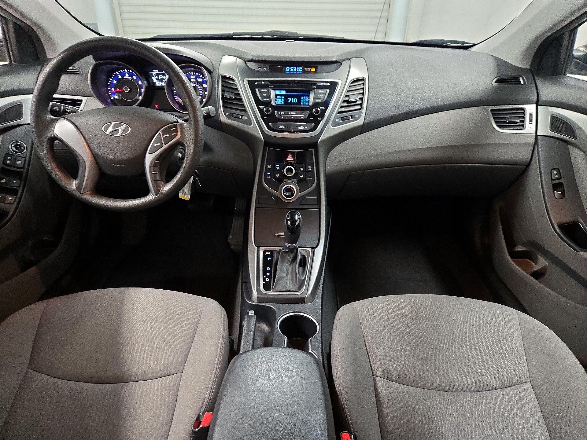 Thumbnail: 2016 Hyundai Elantra - 9