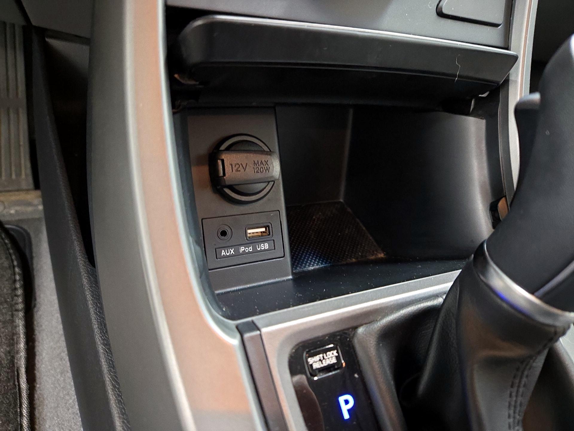 Thumbnail: 2016 Hyundai Elantra - 17