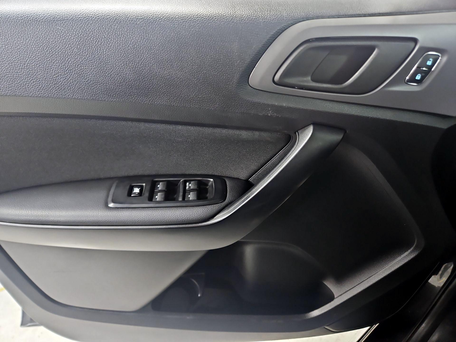 Thumbnail: 2019 Ford Ranger - 12