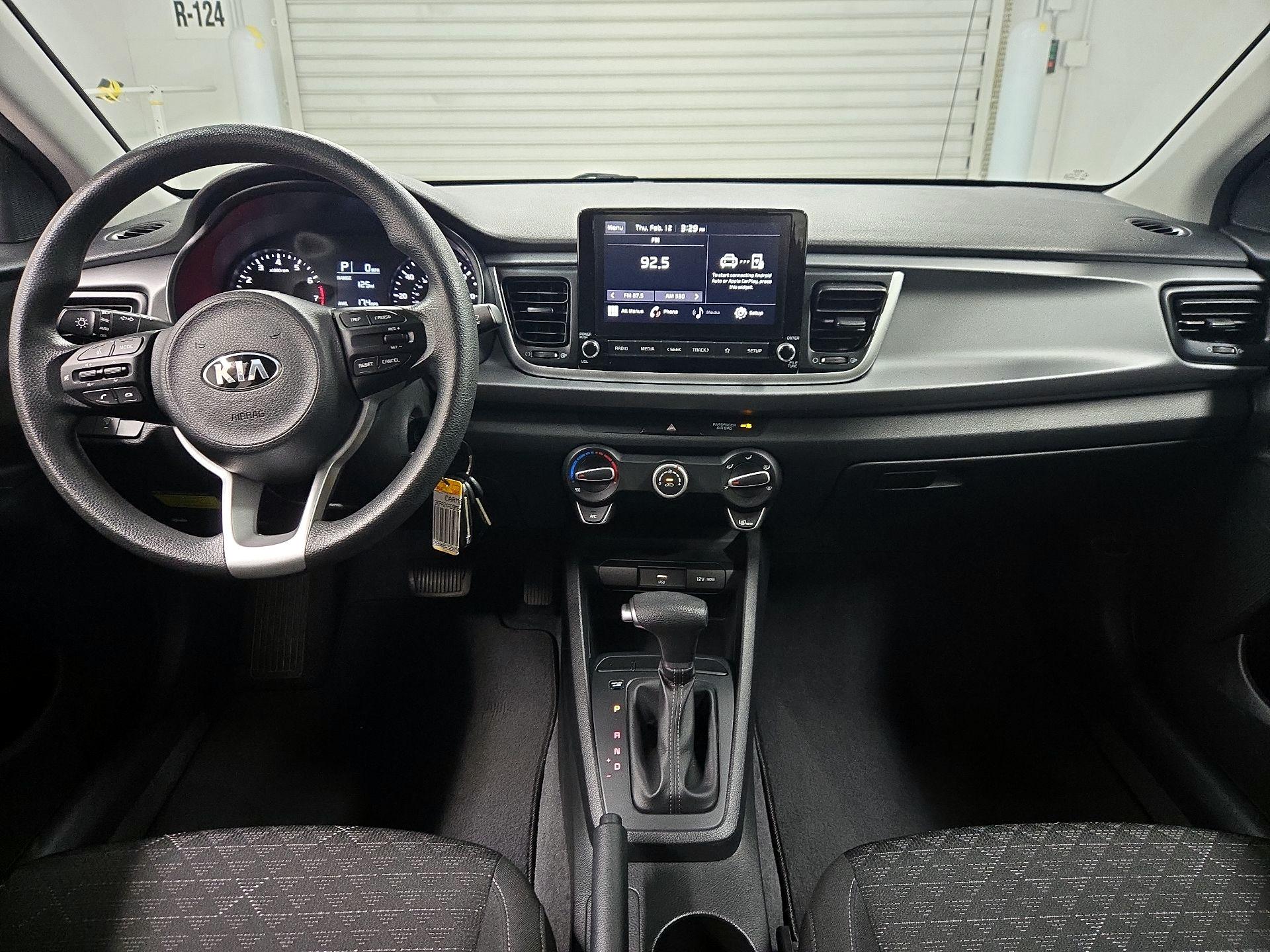 Thumbnail: 2021 Kia Rio - 9