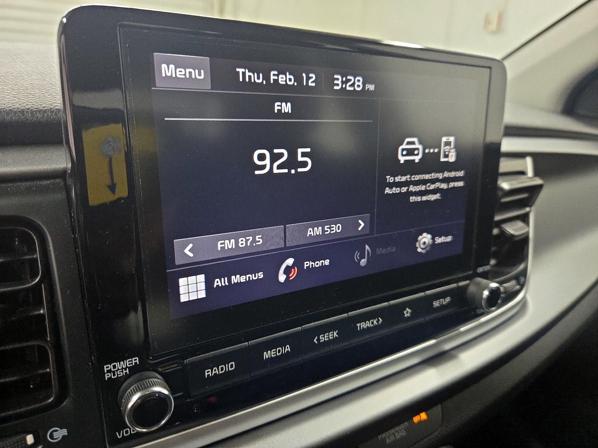 Thumbnail: 2021 Kia Rio - 15