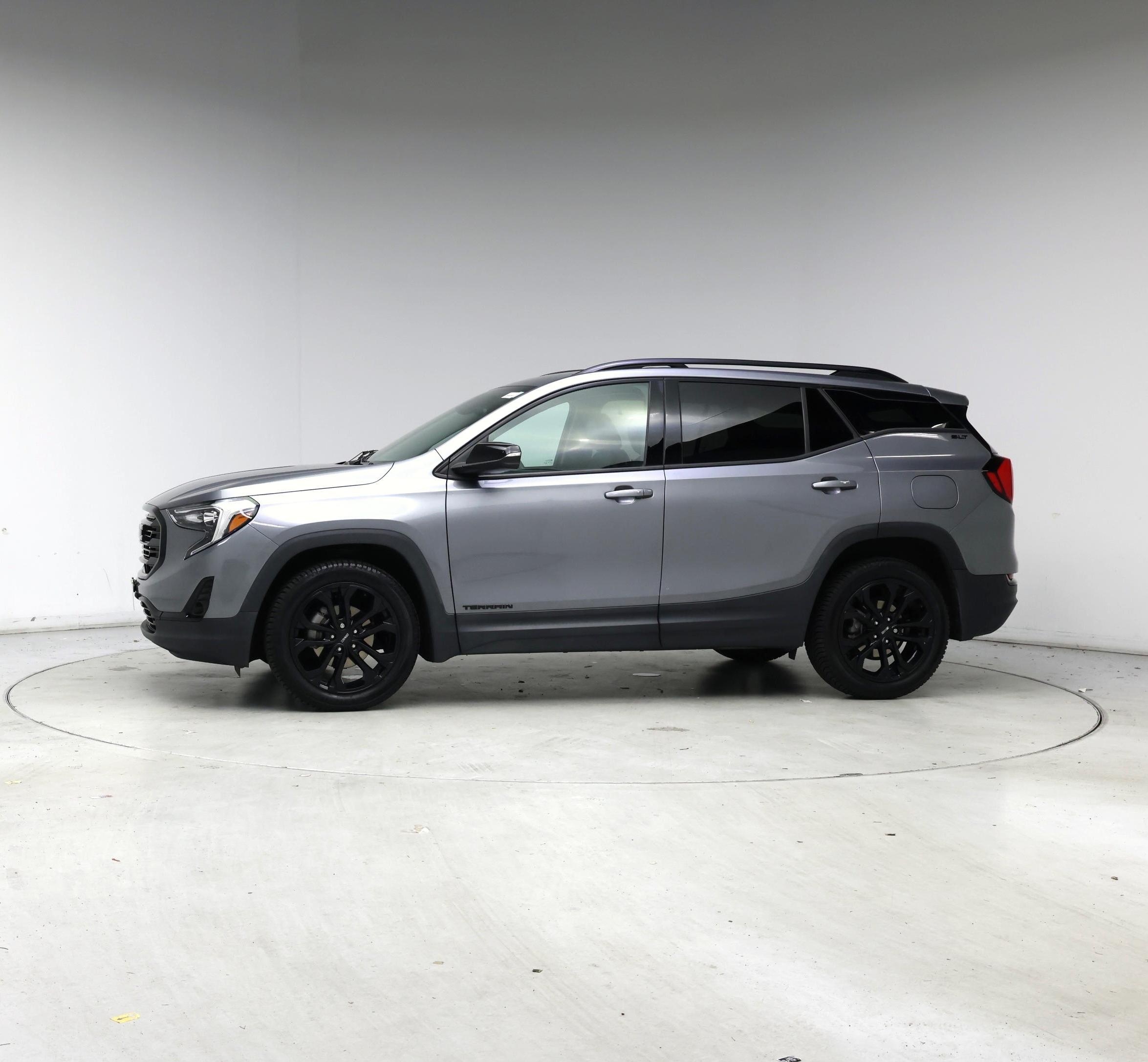 Thumbnail: 2020 GMC Terrain - 3