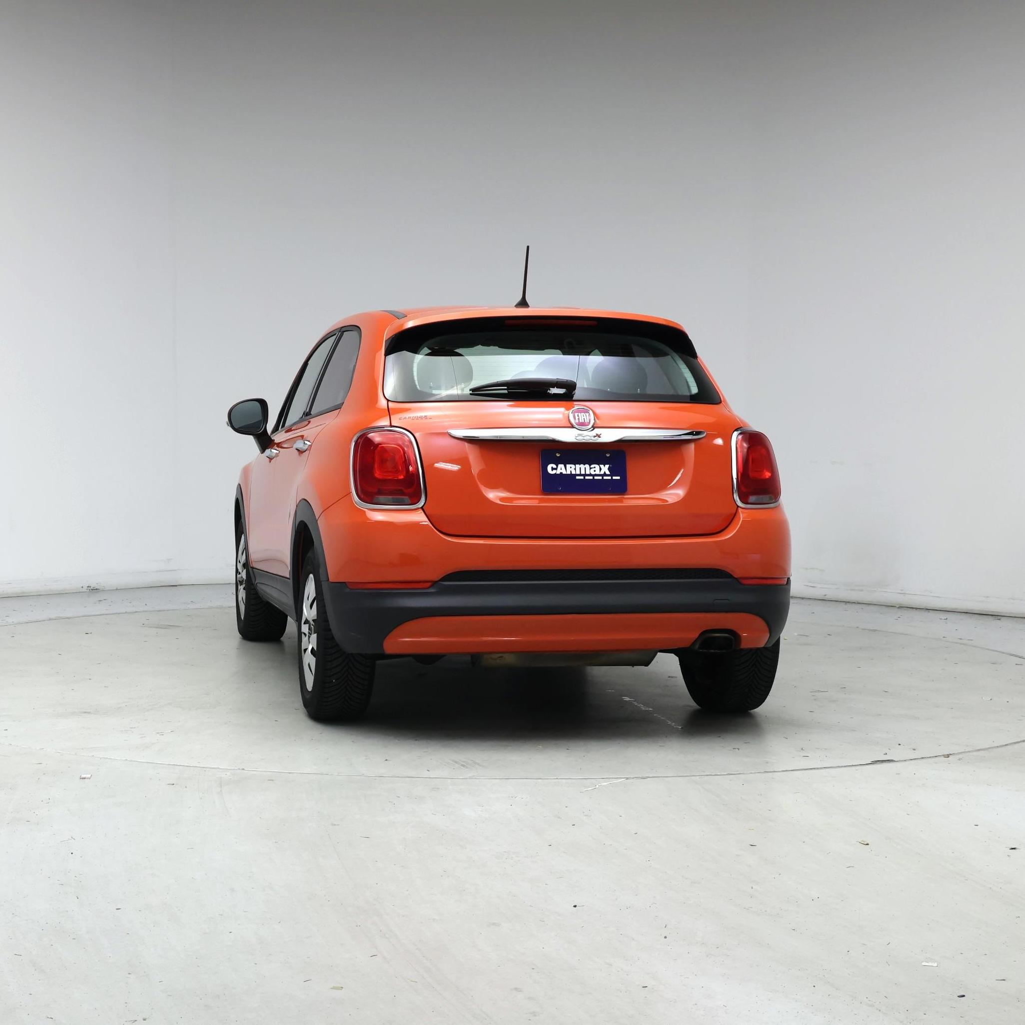 Thumbnail: 2016 Fiat 500X - 6