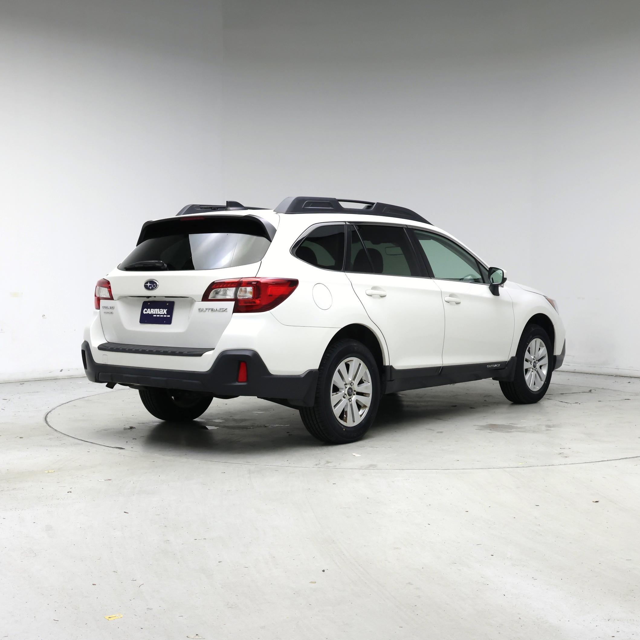 Thumbnail: 2019 Subaru Outback - 8
