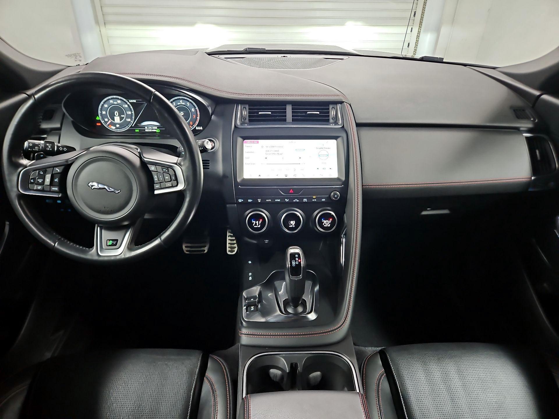 Thumbnail: 2020 Jaguar E-Pace - 9