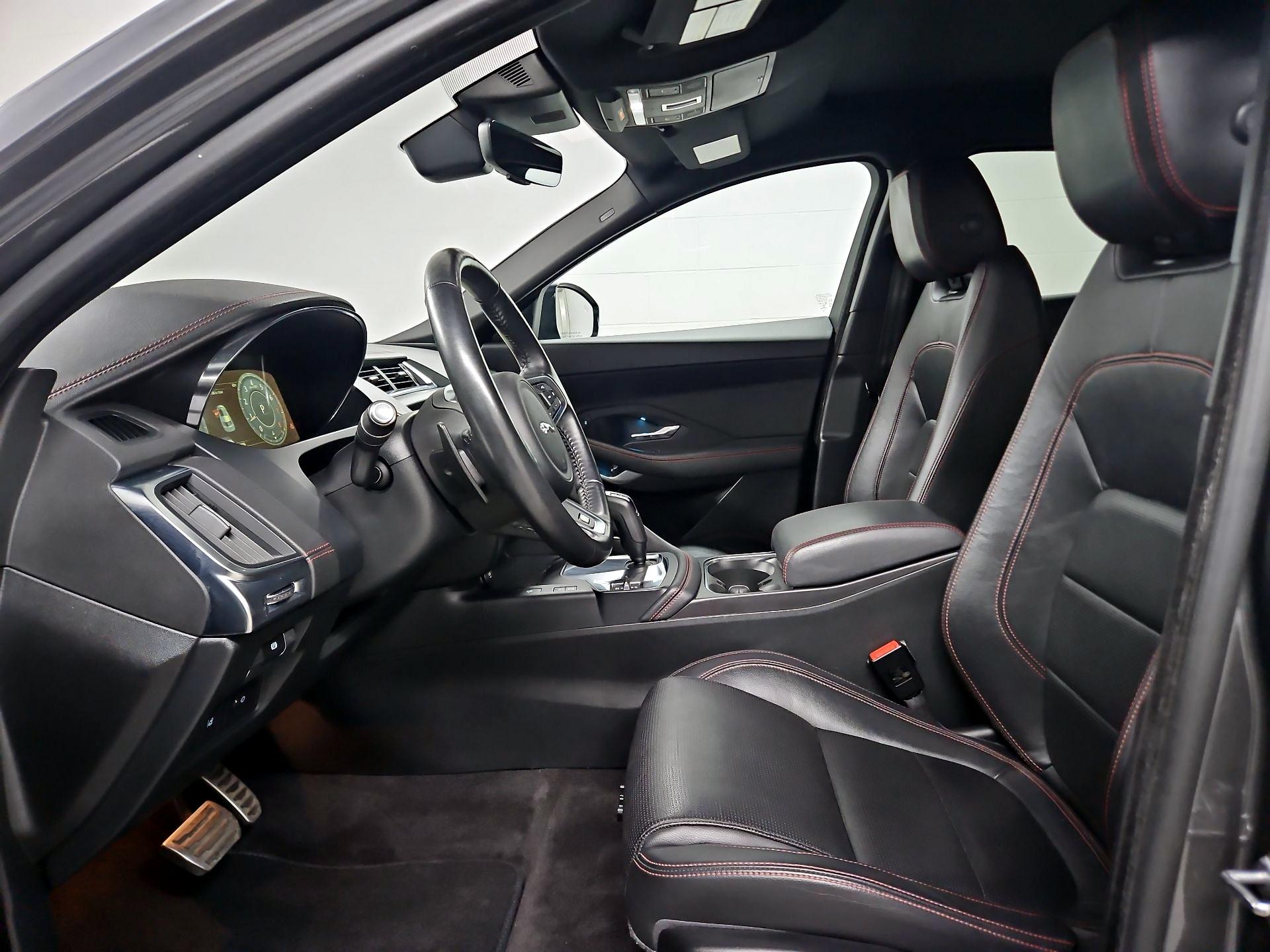 Thumbnail: 2020 Jaguar E-Pace - 11