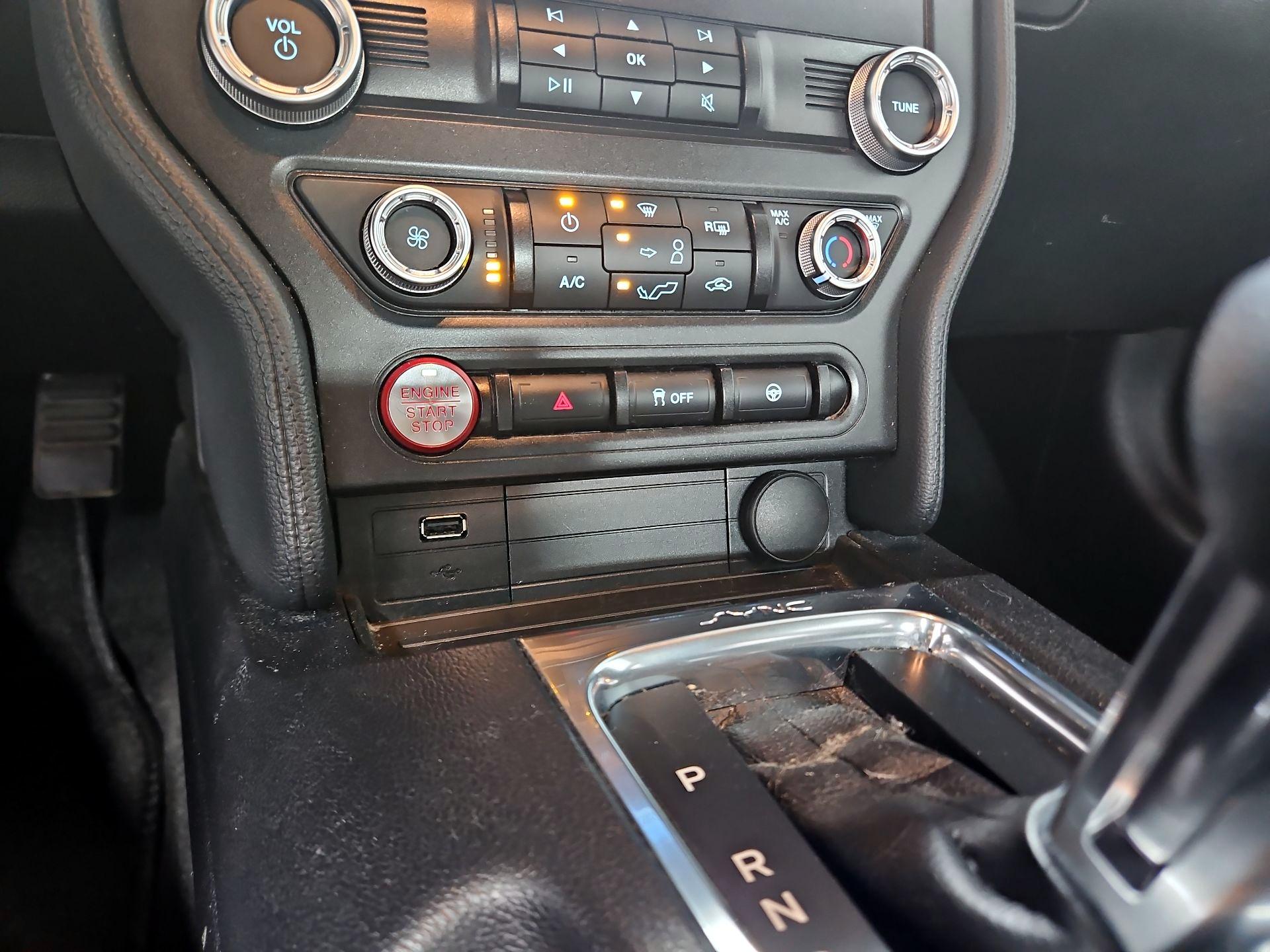 Thumbnail: 2020 Ford Mustang - 18