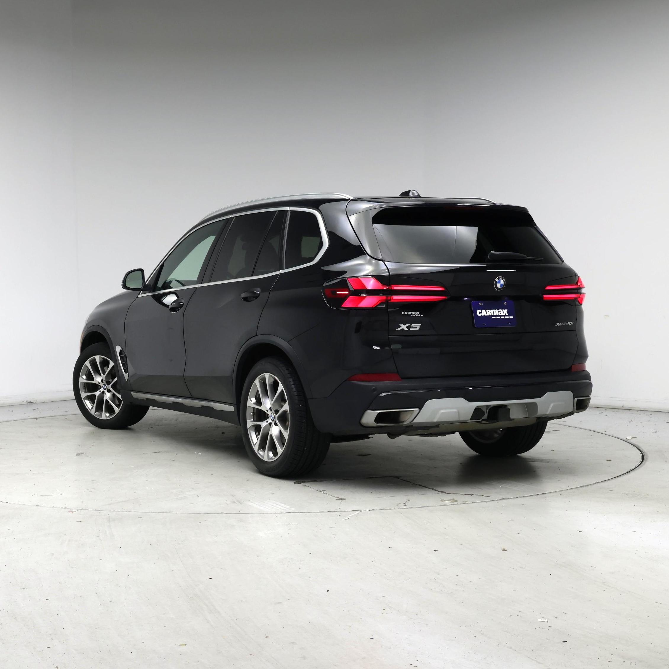 Thumbnail: 2025 BMW X5 - 2