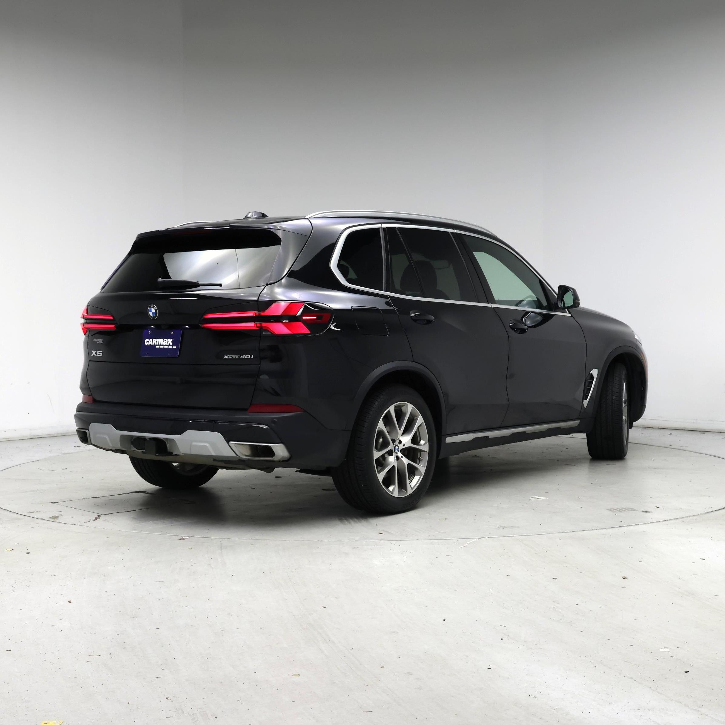 Thumbnail: 2025 BMW X5 - 8