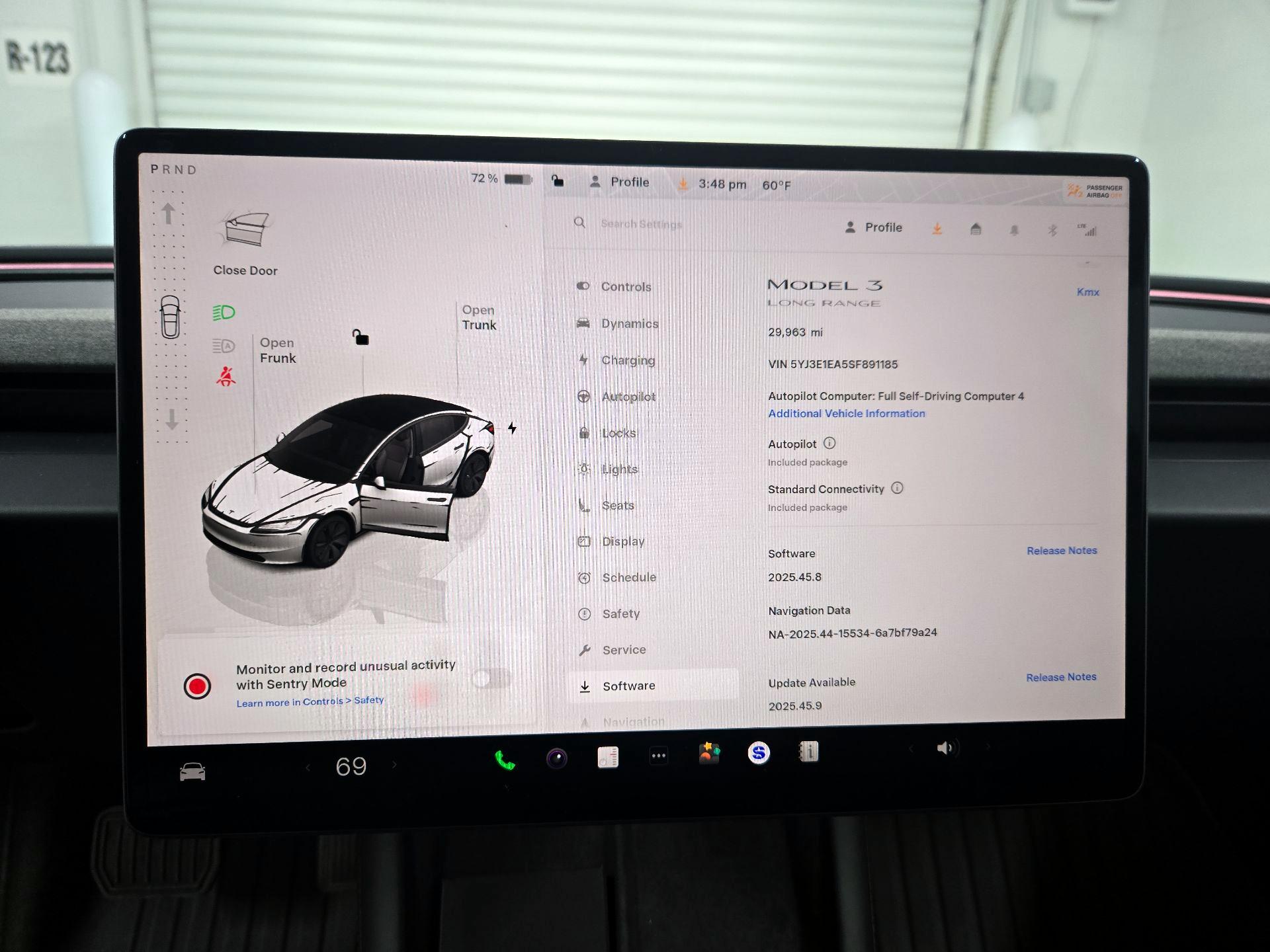 Thumbnail: 2025 Tesla Model 3 - 13