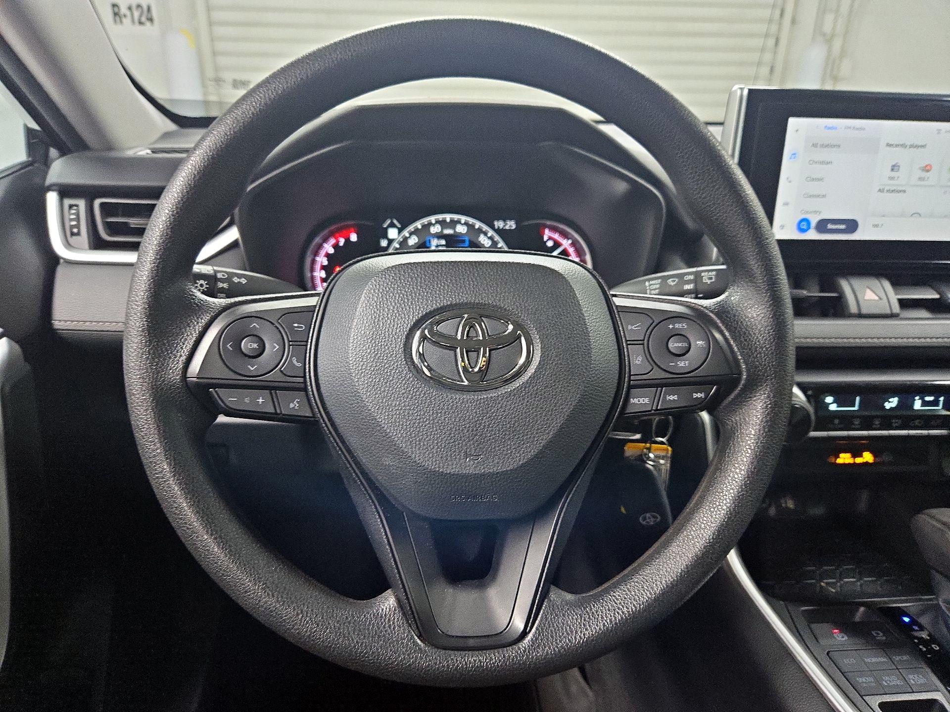 Thumbnail: 2023 Toyota RAV4 - 10