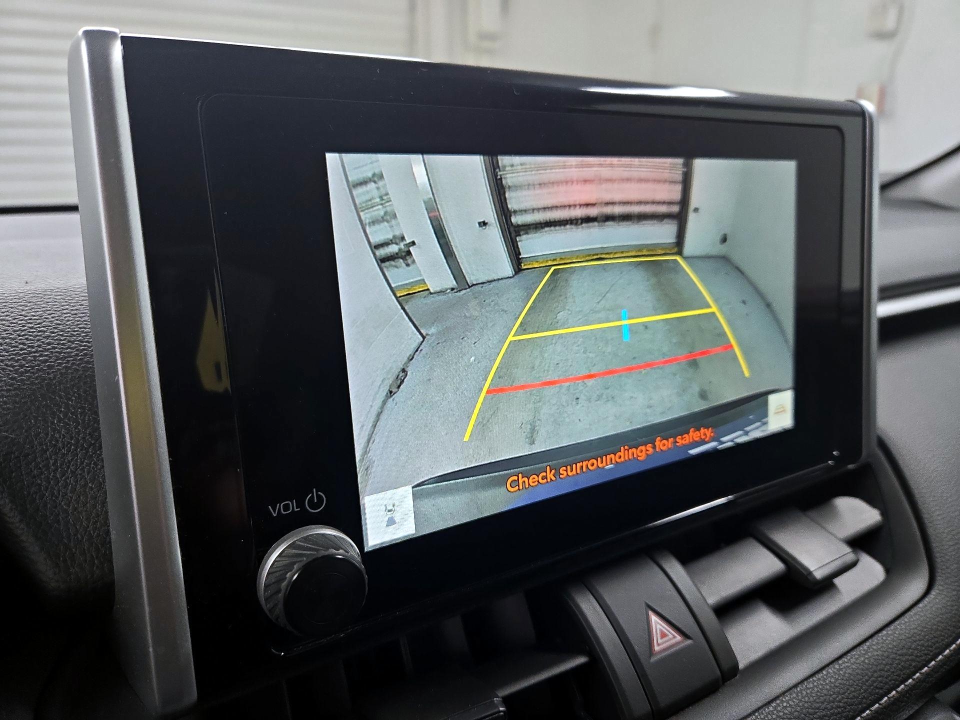 Thumbnail: 2023 Toyota RAV4 - 14