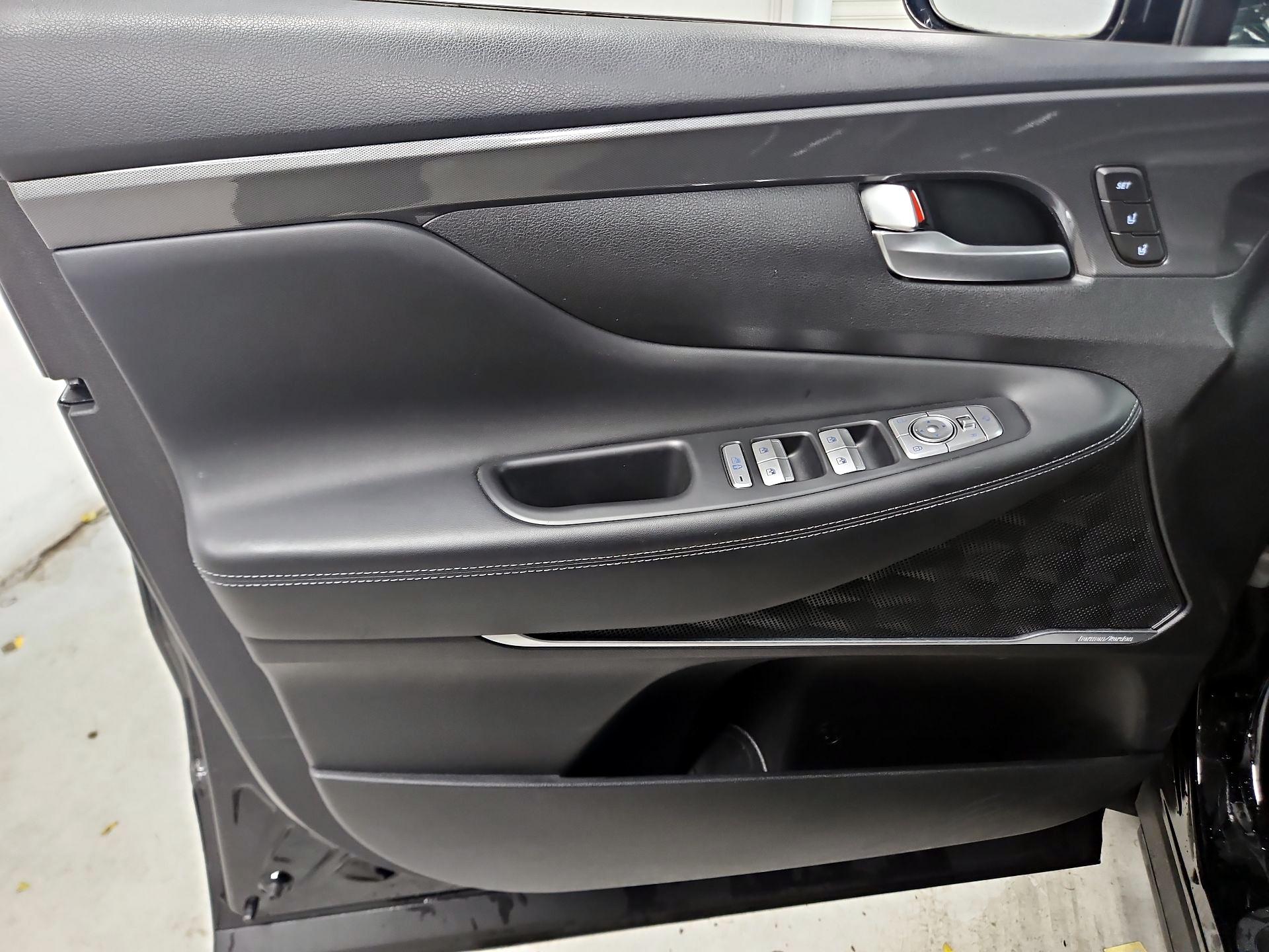 Thumbnail: 2021 Hyundai Santa Fe - 12