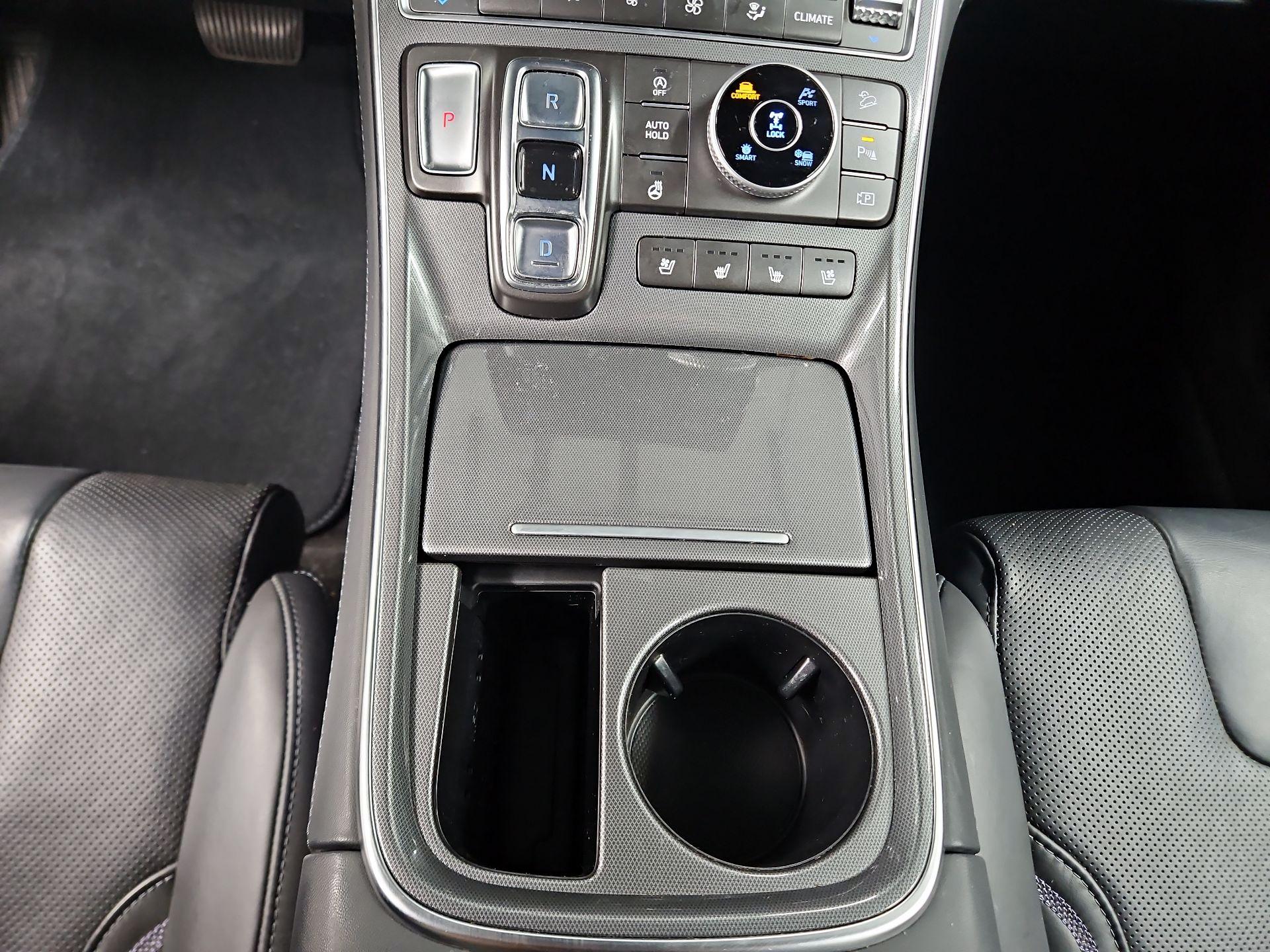 Thumbnail: 2021 Hyundai Santa Fe - 18