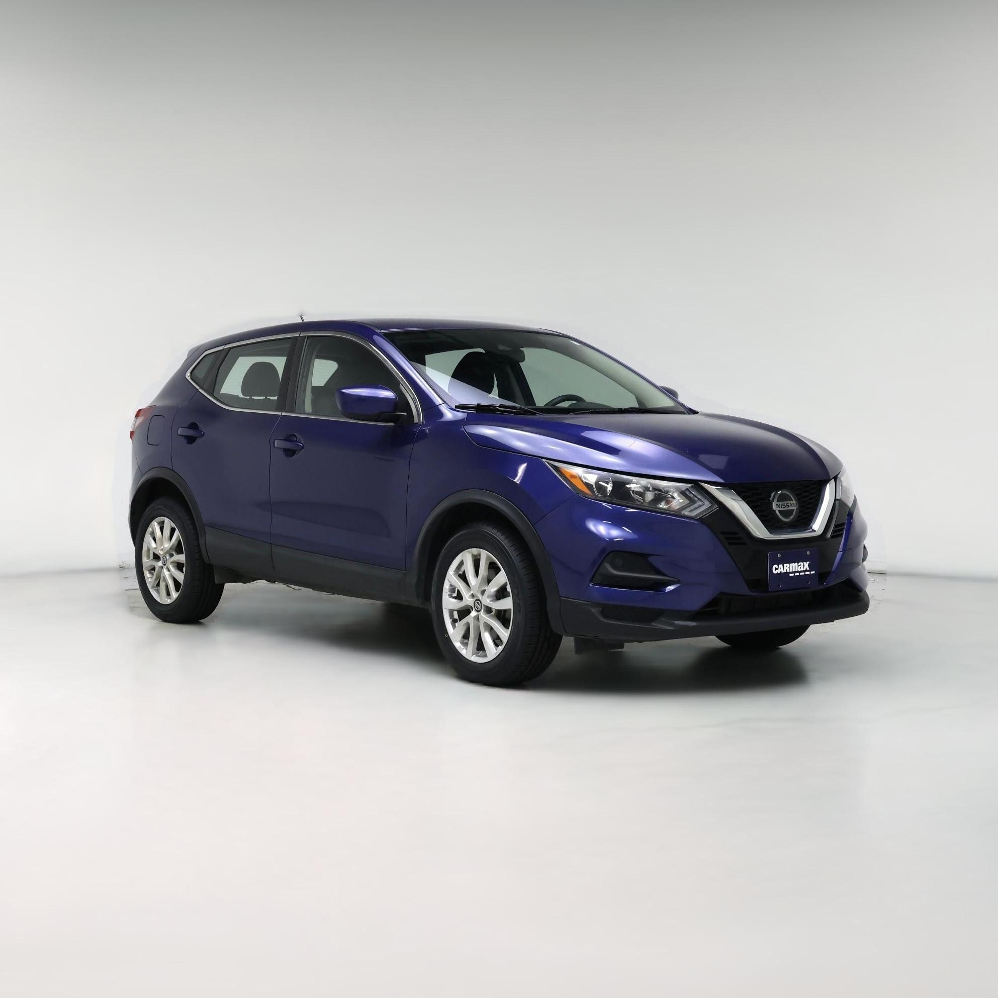 Thumbnail: 2021 Nissan Rogue Sport - 1