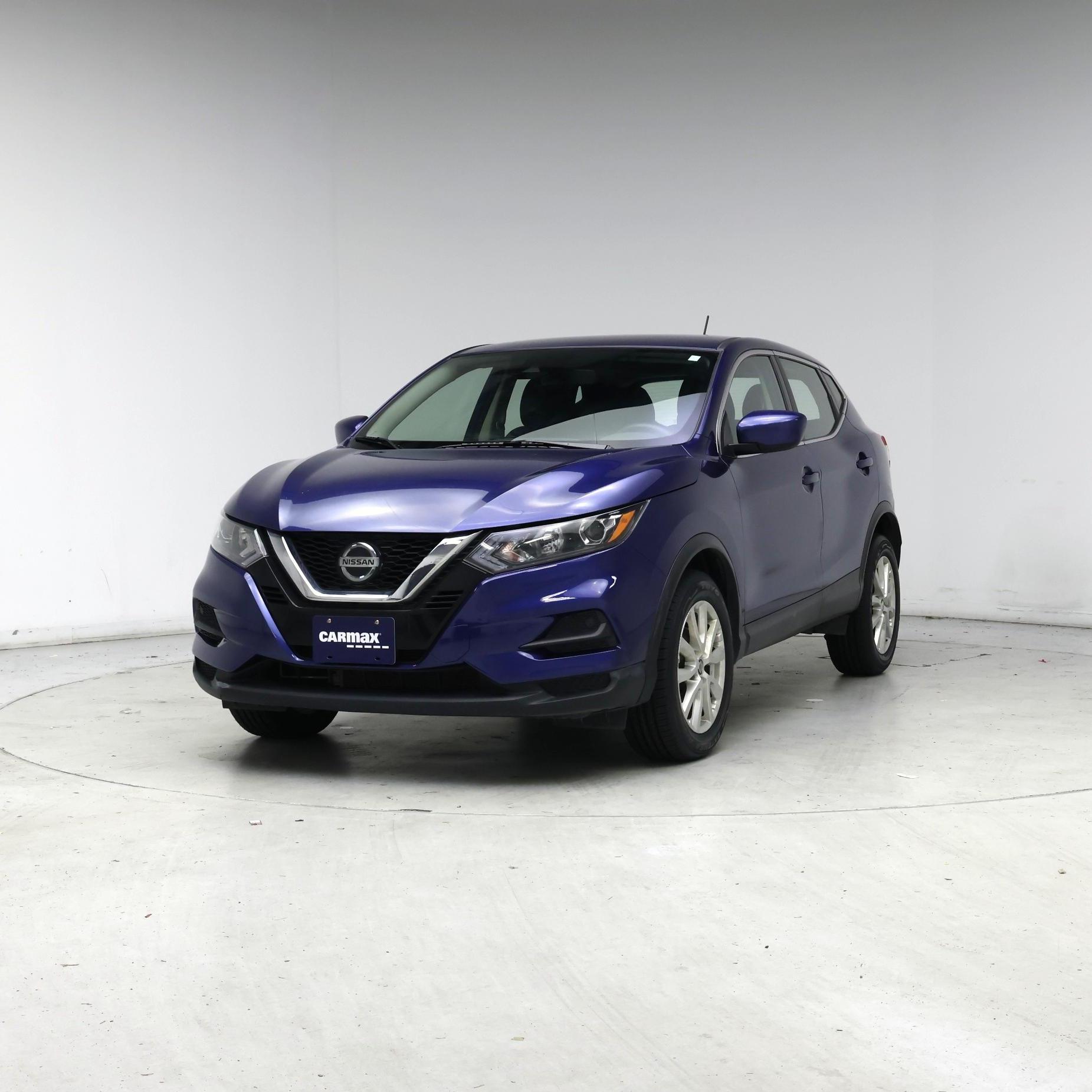 Thumbnail: 2021 Nissan Rogue Sport - 4