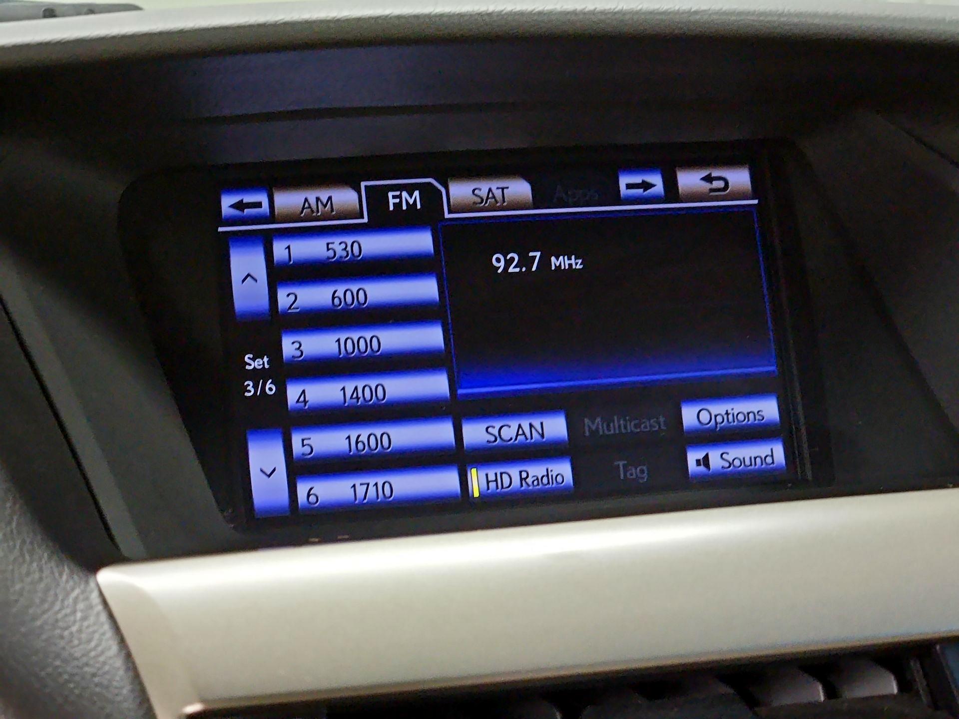 Thumbnail: 2015 Lexus RX - 16