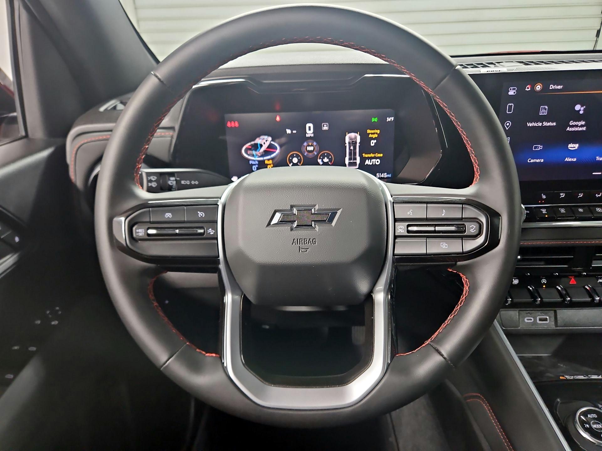 Thumbnail: 2024 Chevrolet Colorado - 10