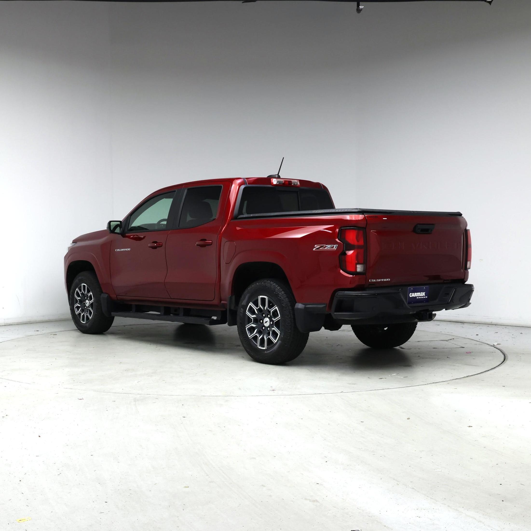 Thumbnail: 2024 Chevrolet Colorado - 2