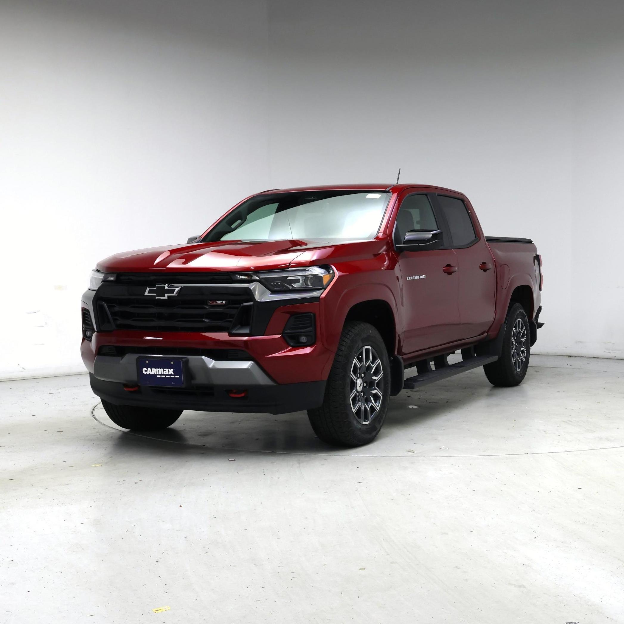 Thumbnail: 2024 Chevrolet Colorado - 4