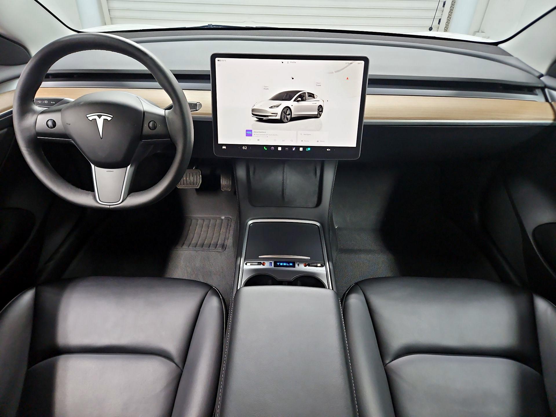 Thumbnail: 2023 Tesla Model 3 - 9