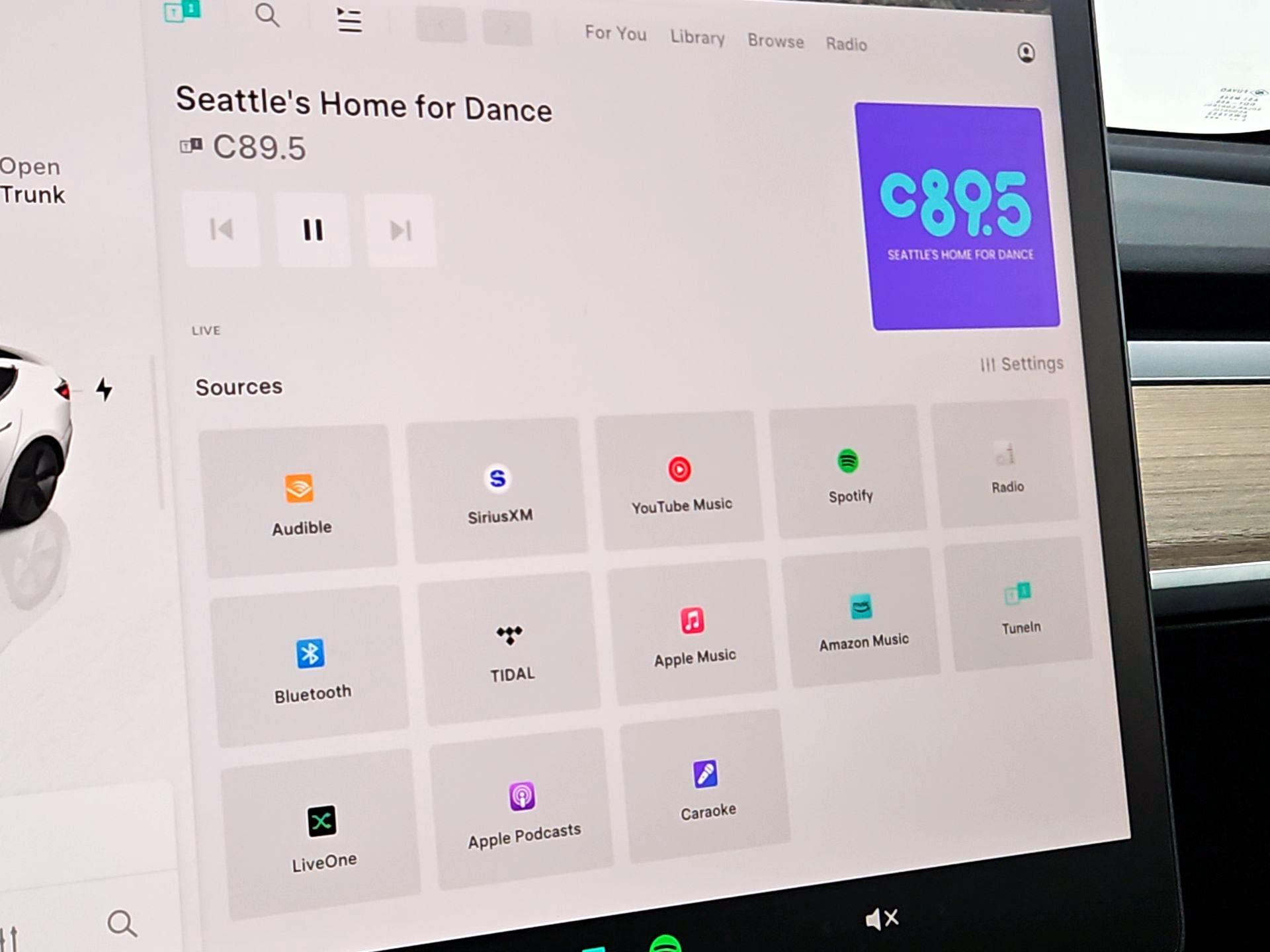 Thumbnail: 2023 Tesla Model 3 - 15