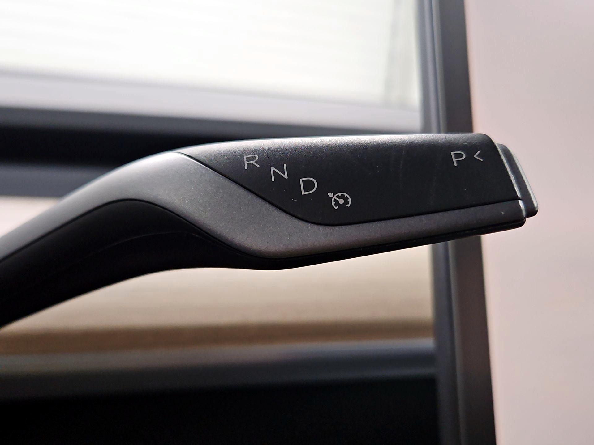 Thumbnail: 2023 Tesla Model 3 - 17