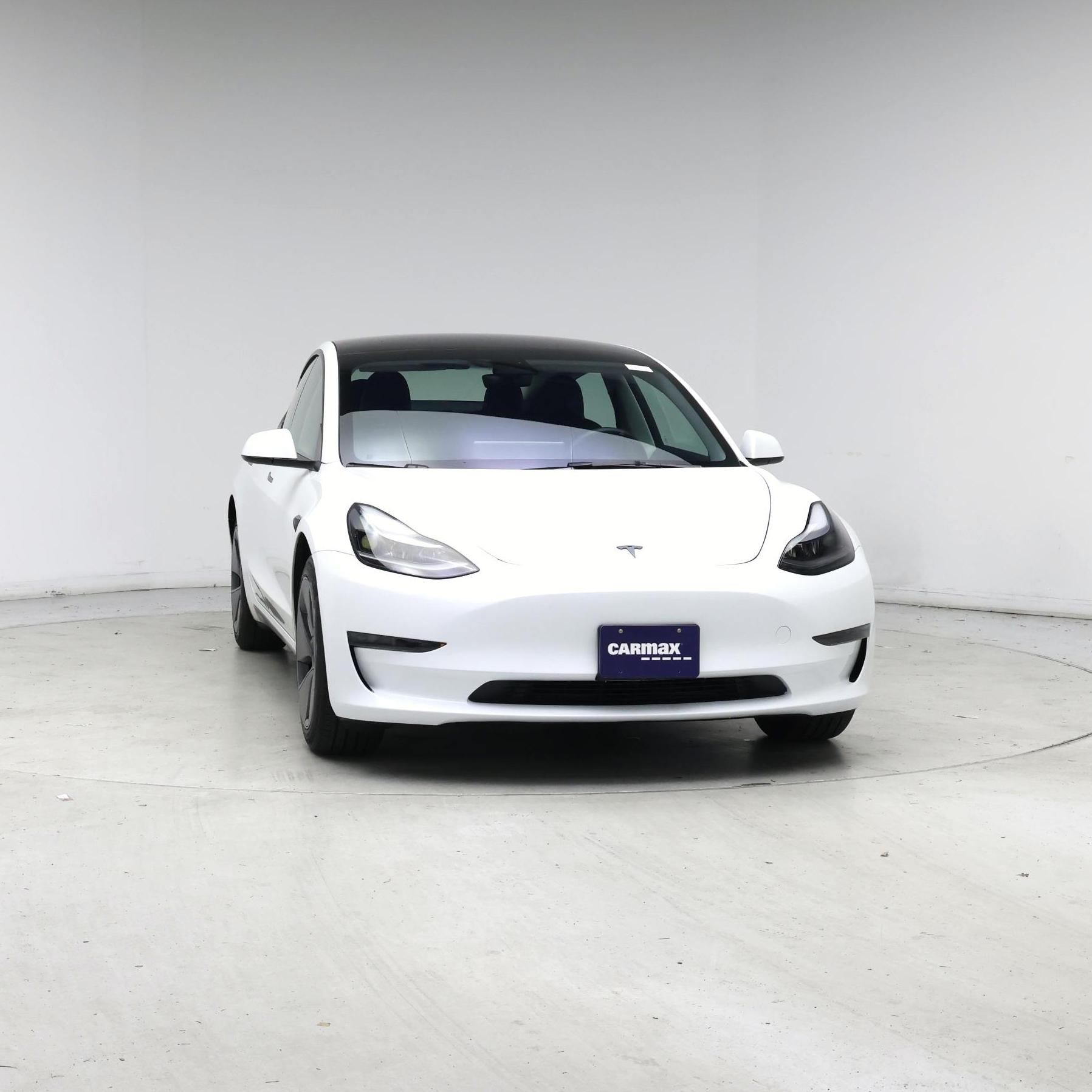 Thumbnail: 2023 Tesla Model 3 - 5