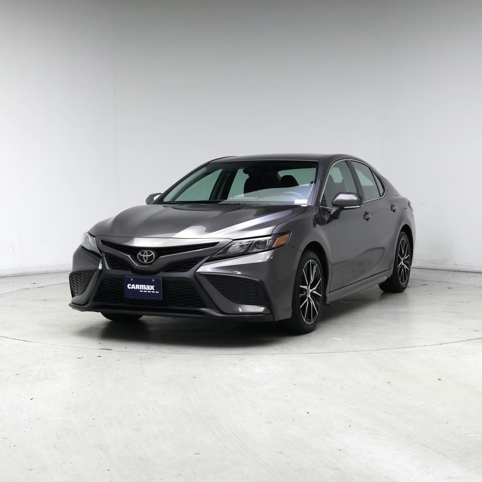 Thumbnail: 2023 Toyota Camry - 4