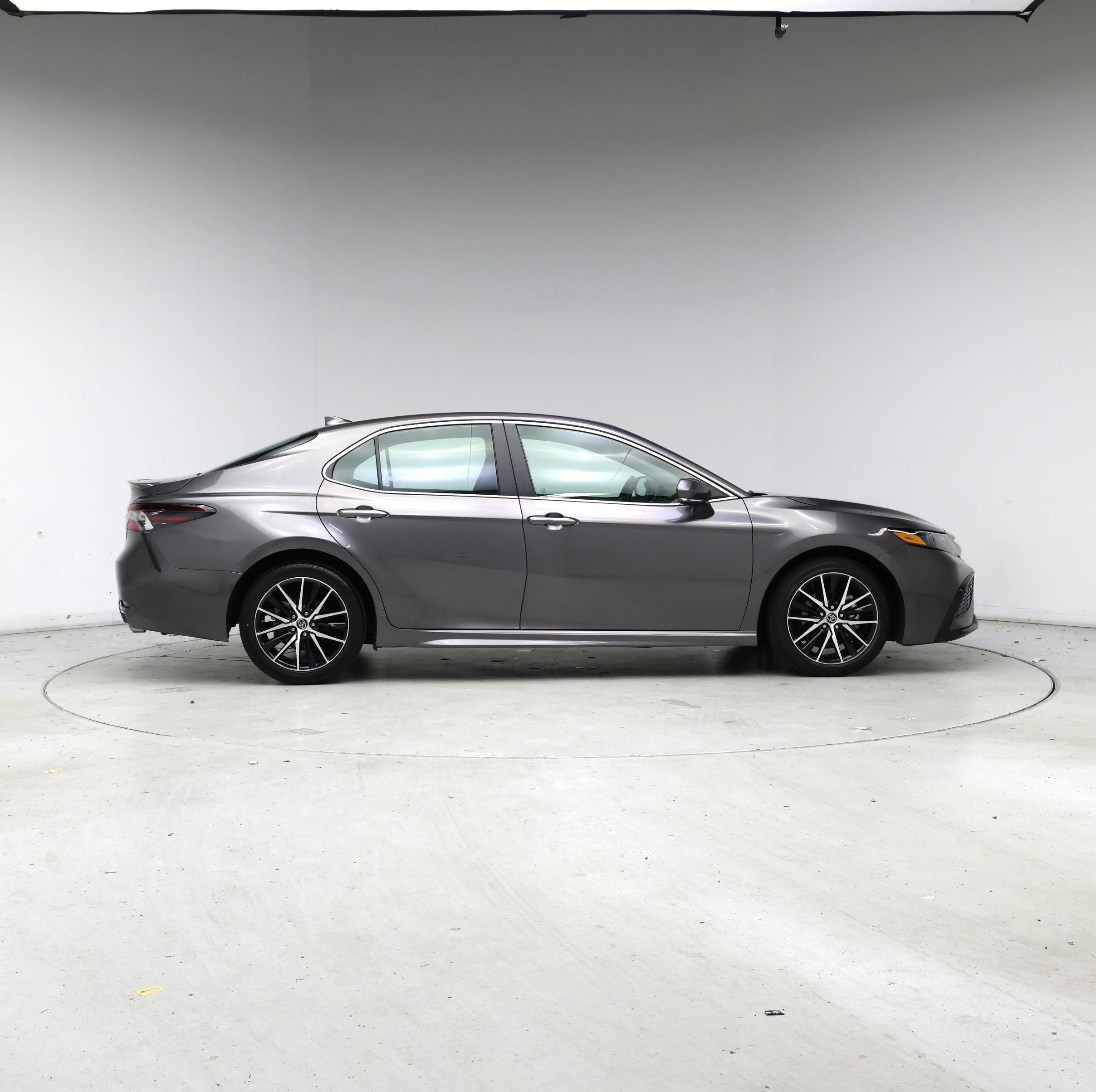 Thumbnail: 2023 Toyota Camry - 7