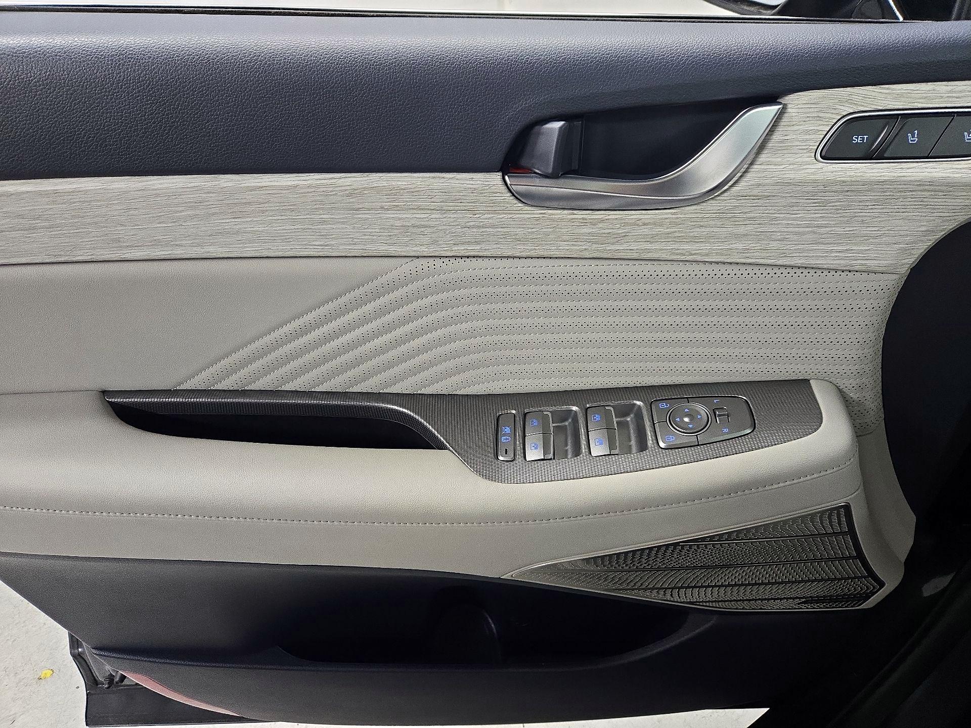 Thumbnail: 2023 Hyundai Palisade - 12