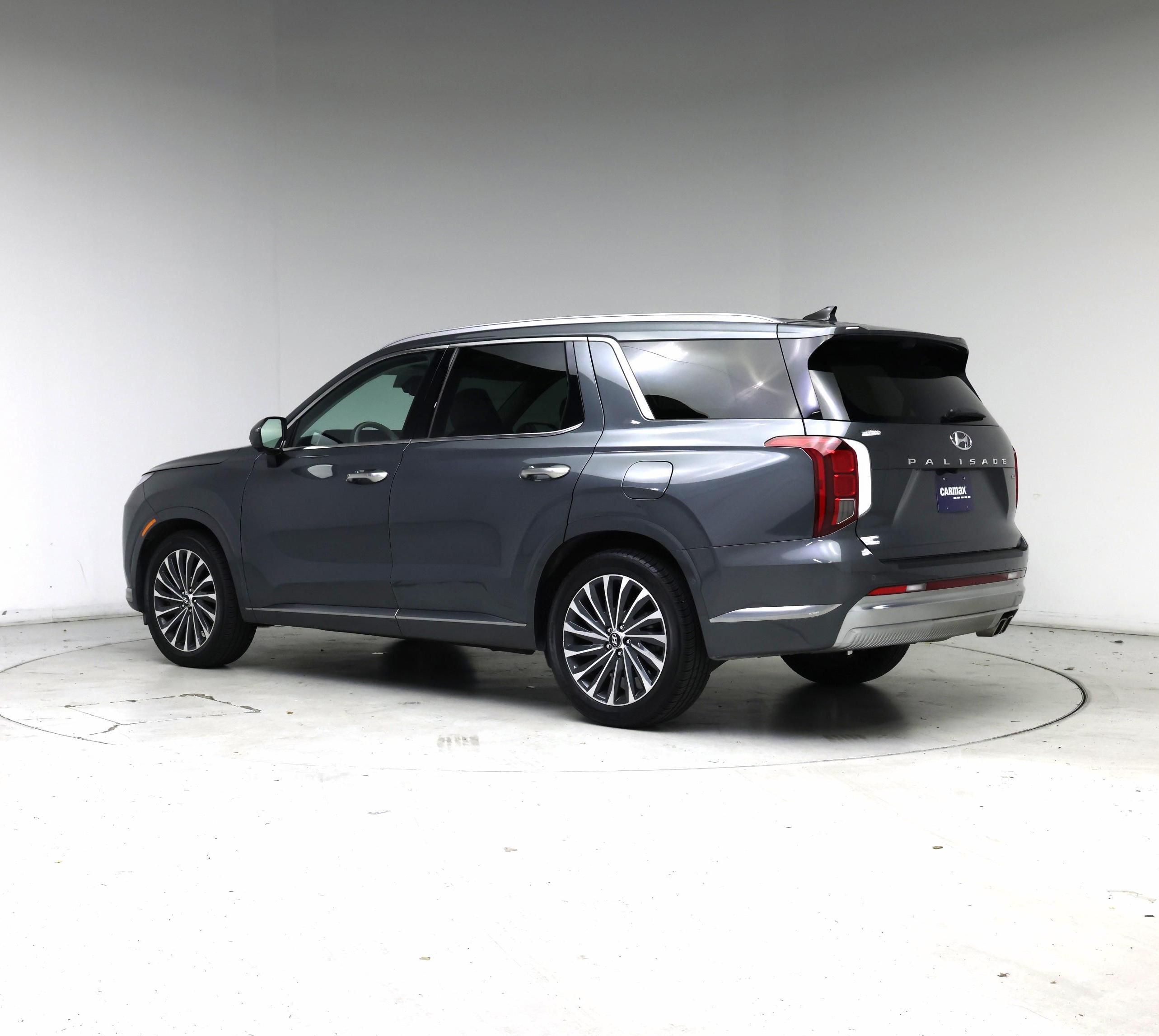 Thumbnail: 2023 Hyundai Palisade - 2