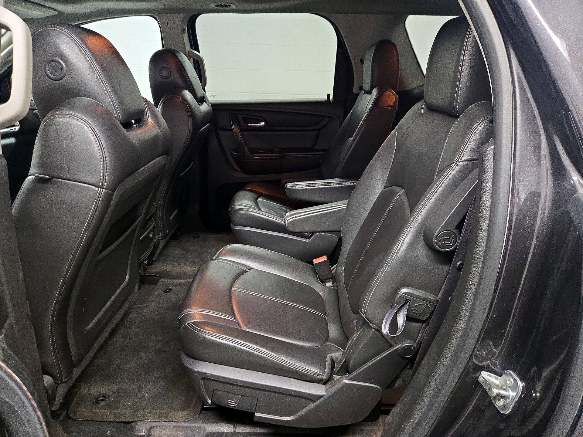 Thumbnail: 2015 GMC Acadia - 20