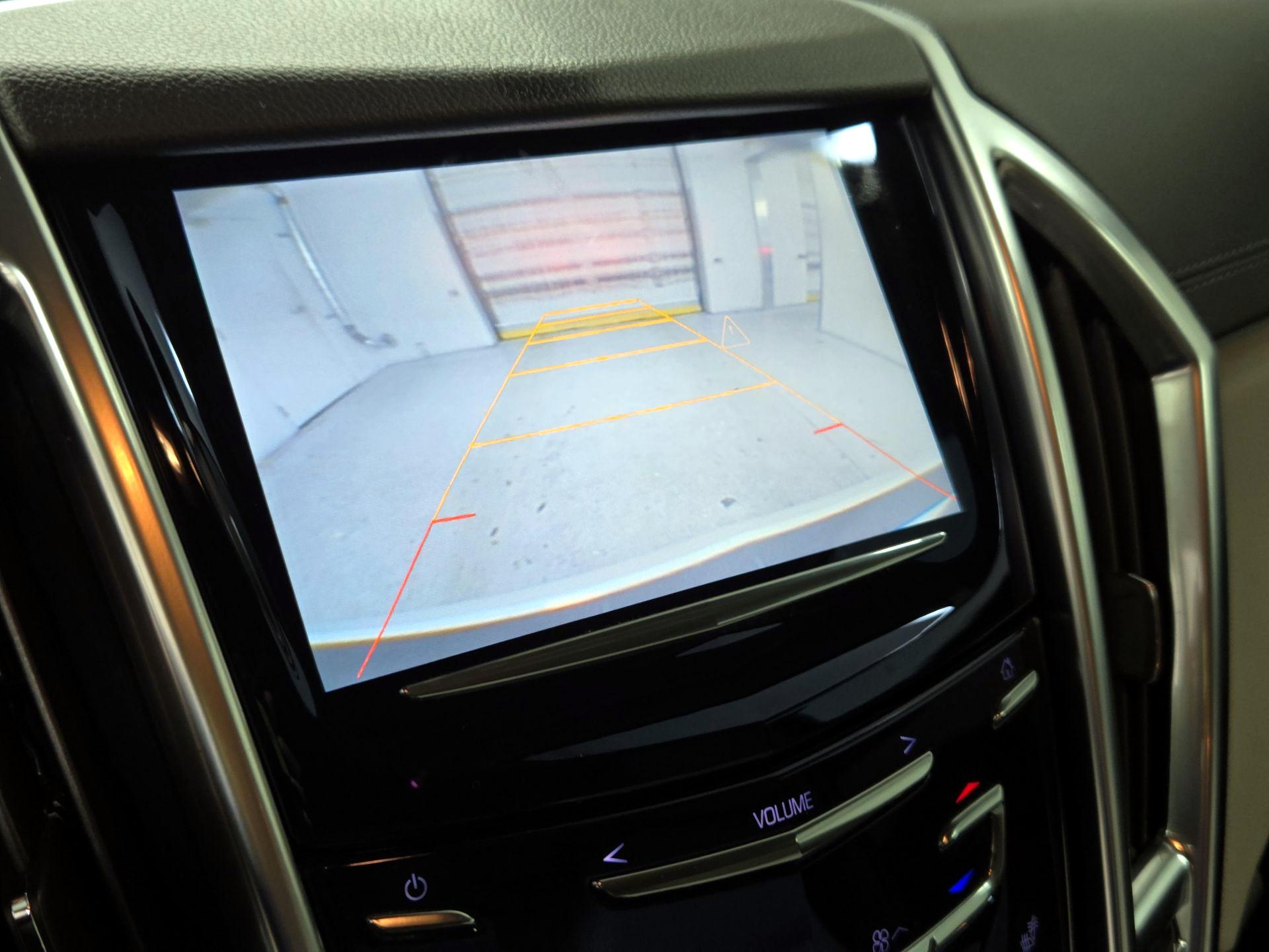 Thumbnail: 2015 Cadillac SRX - 15