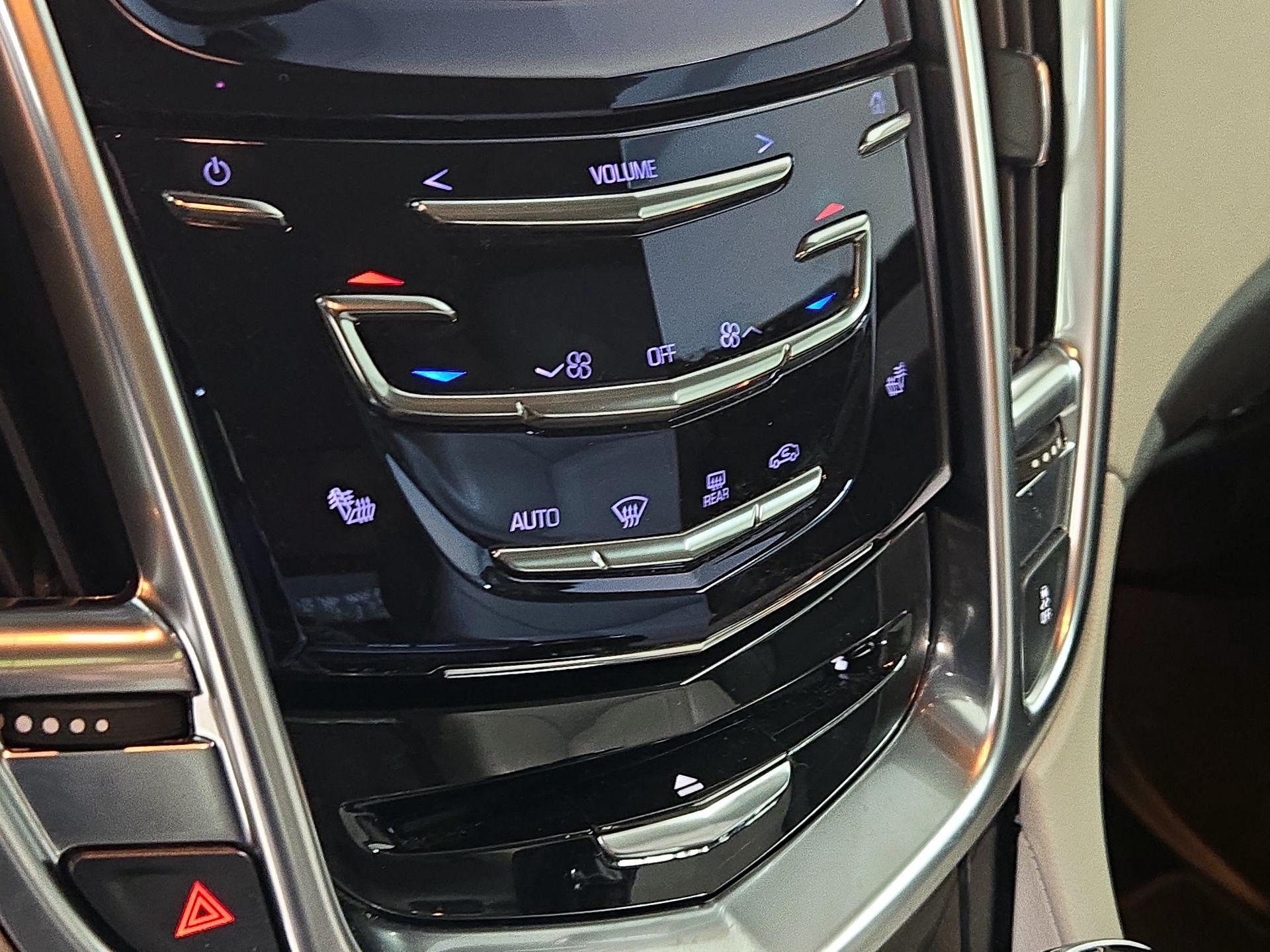 Thumbnail: 2015 Cadillac SRX - 17