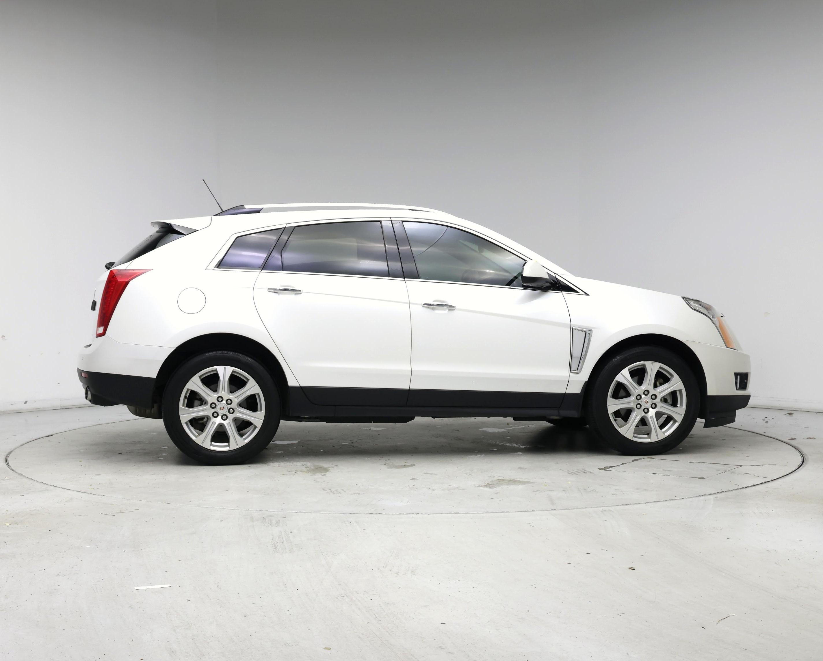 Thumbnail: 2015 Cadillac SRX - 7